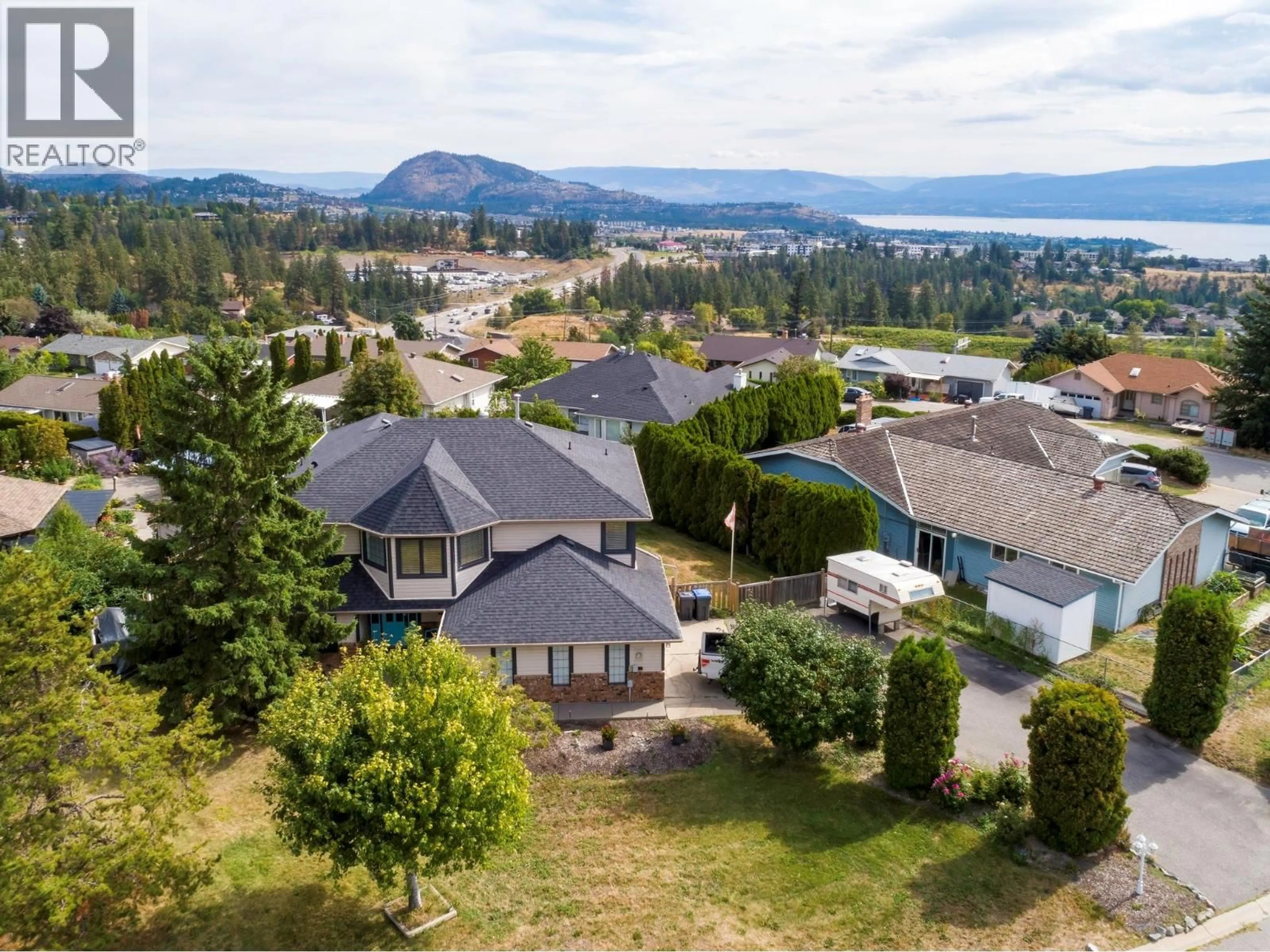 A pic from outside/outdoor area/front of a property/back of a property/a pic from drone, mountain view for 3777 SALLOUM ROAD, West Kelowna British Columbia V4T1E3