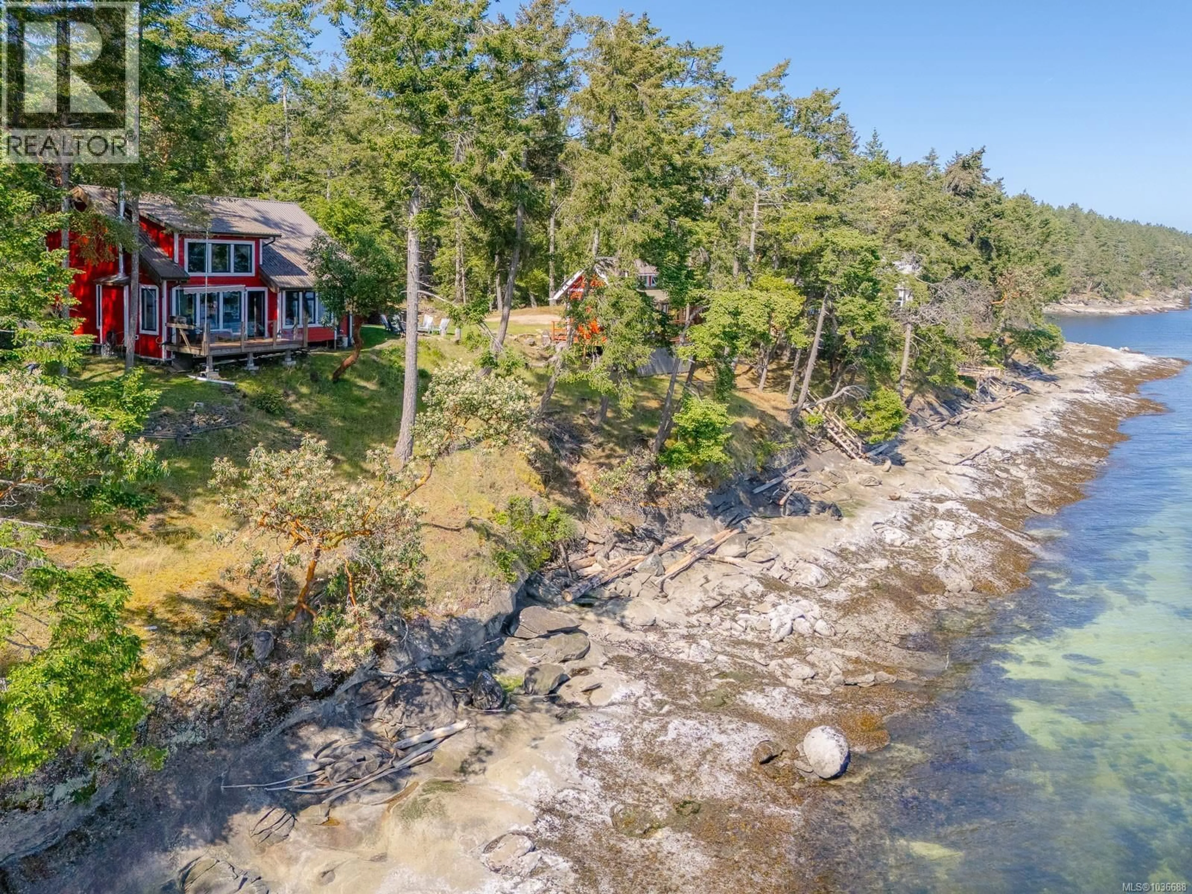A pic from outside/outdoor area/front of a property/back of a property/a pic from drone, water/lake/river/ocean view for 188 LONG ISLAND LANE, Decourcy Island British Columbia A1A1A1