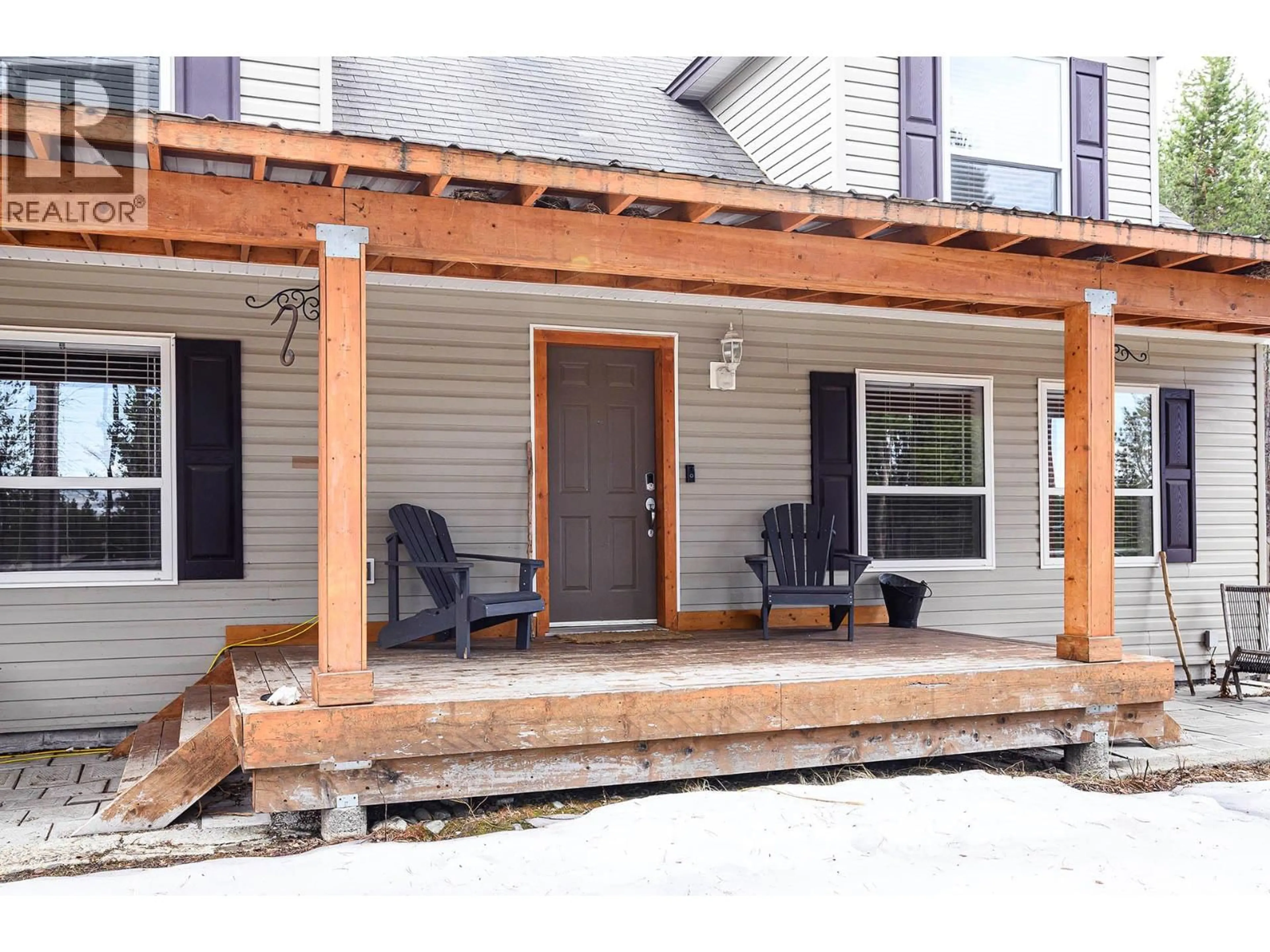 Patio, street for 5873 LAC LE JEUNE ROAD, Kamloops British Columbia V1S1Y8