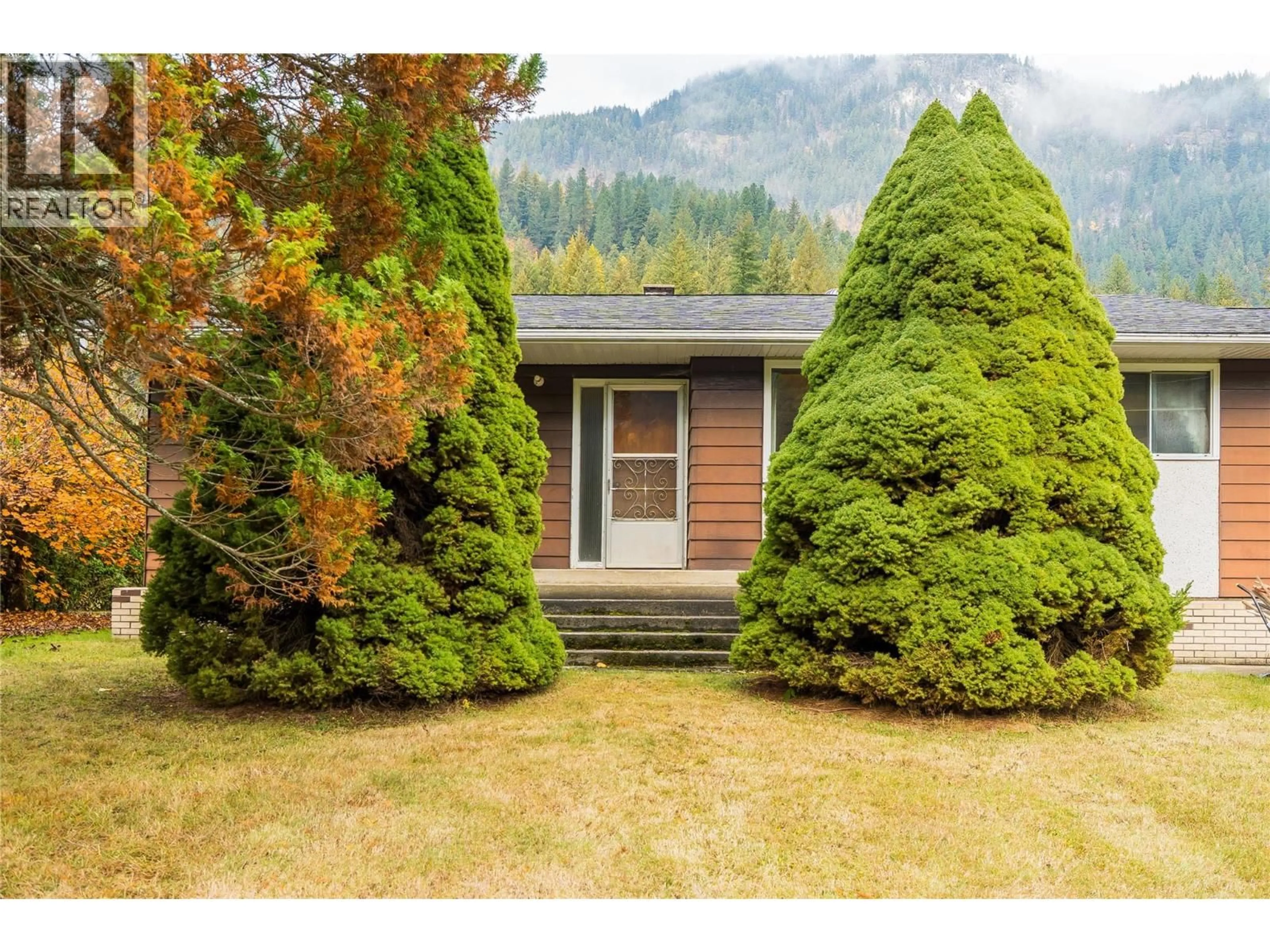 Unknown for 1535 HIGHWAY 3A HIGHWAY, Thrums British Columbia V1N4M7