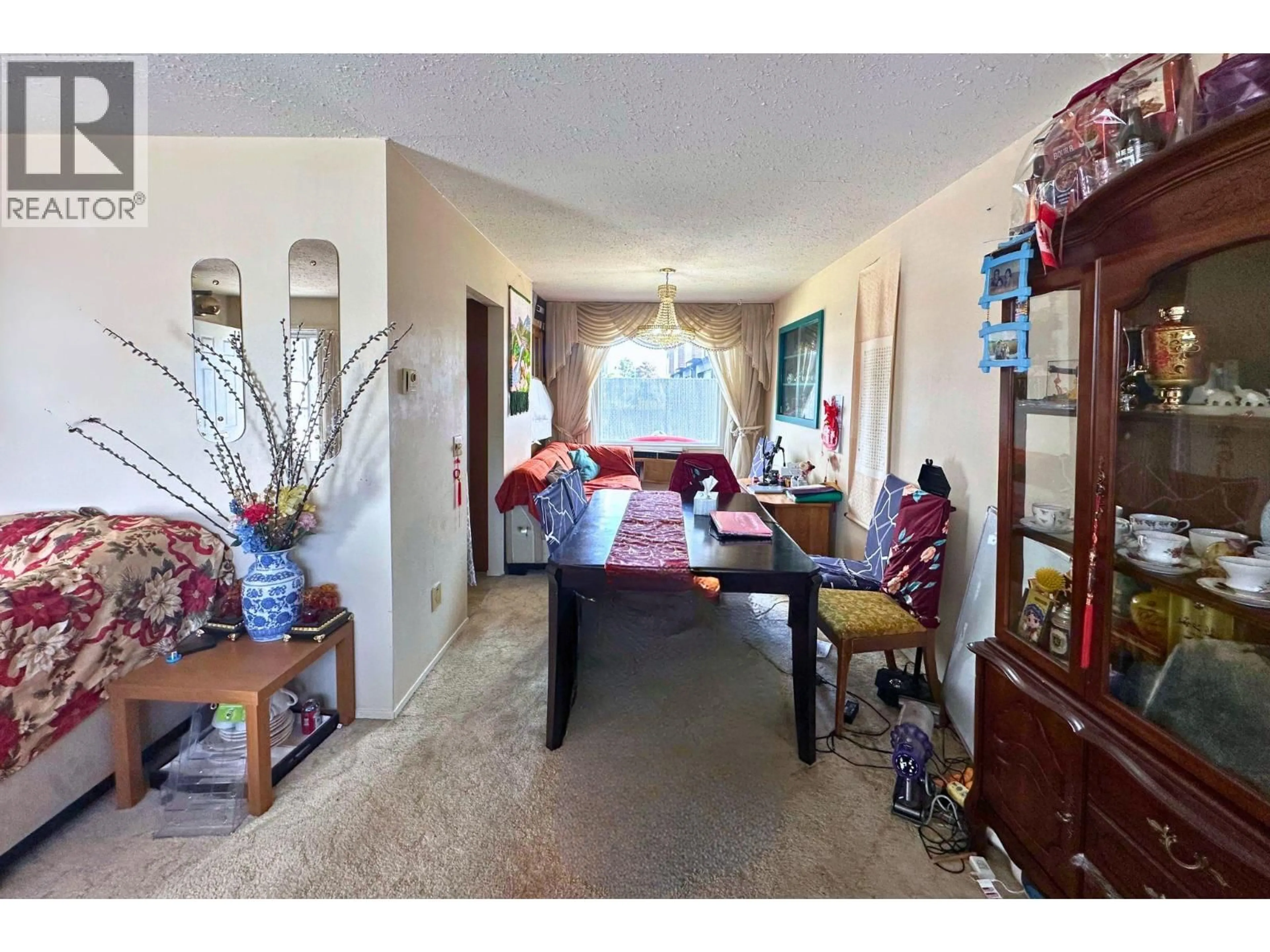 Unknown for 1456 SPRINGFIELD ROAD, Kelowna British Columbia V1Y5V3