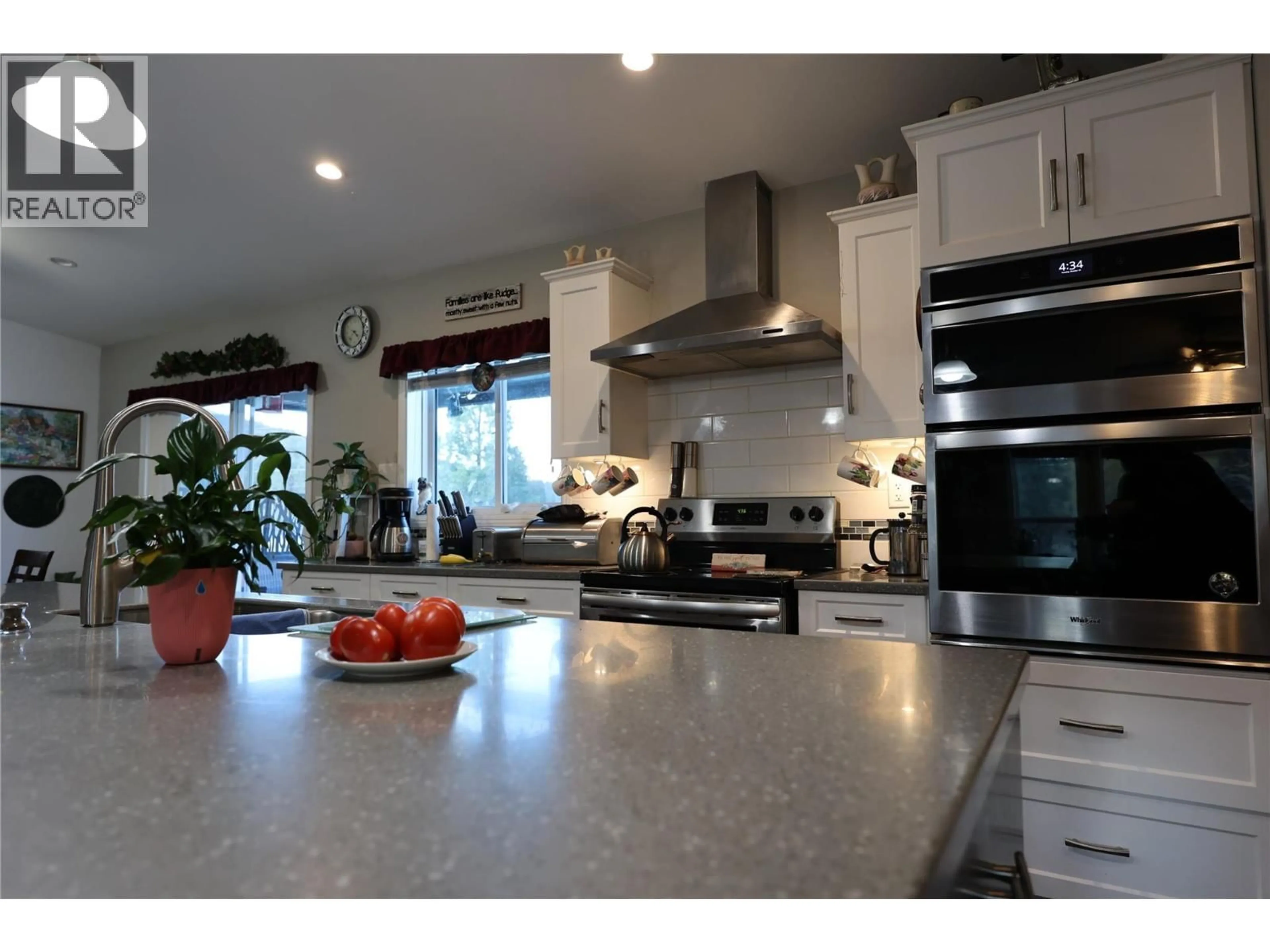 Open concept kitchen, unknown for 3020 PROSPECT CREEK FSR ROAD, Merritt British Columbia V1K1N8