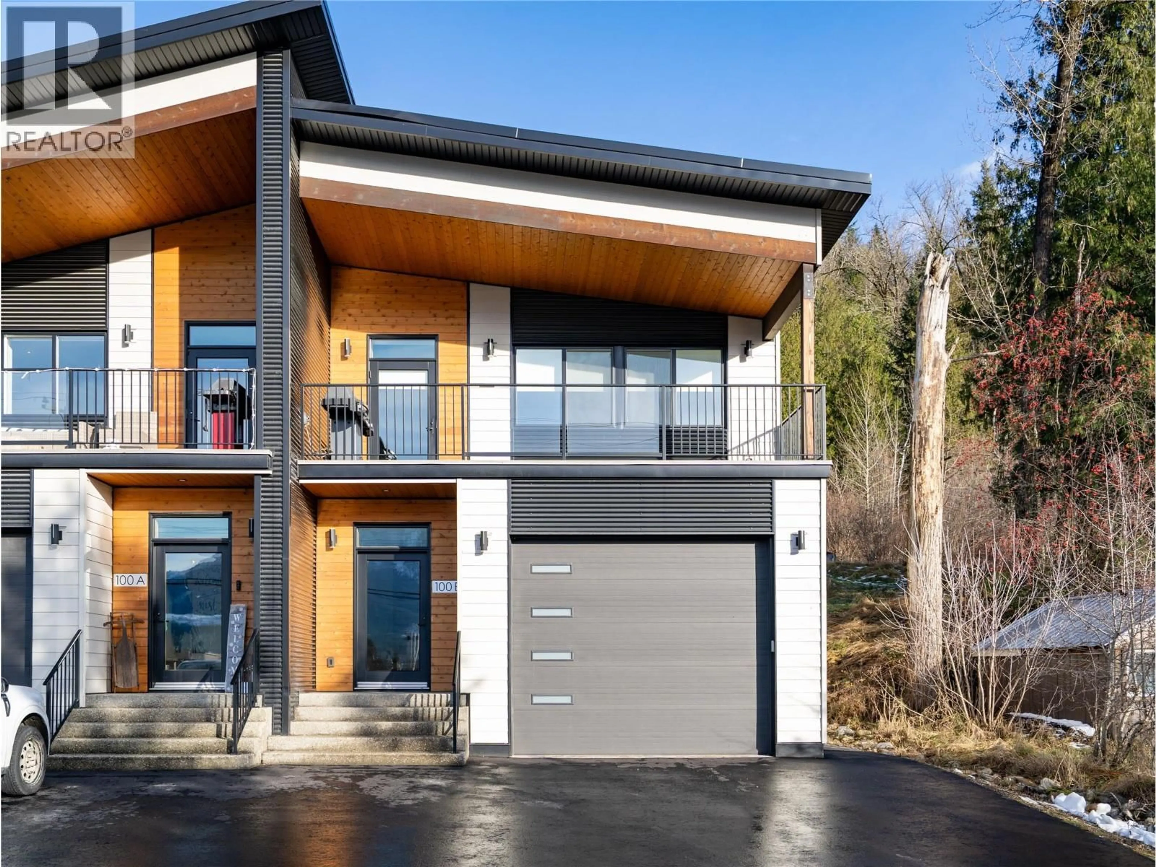 Home with brick exterior material, street for B - 100 TRACK STREET EAST, Revelstoke British Columbia V0E2S0