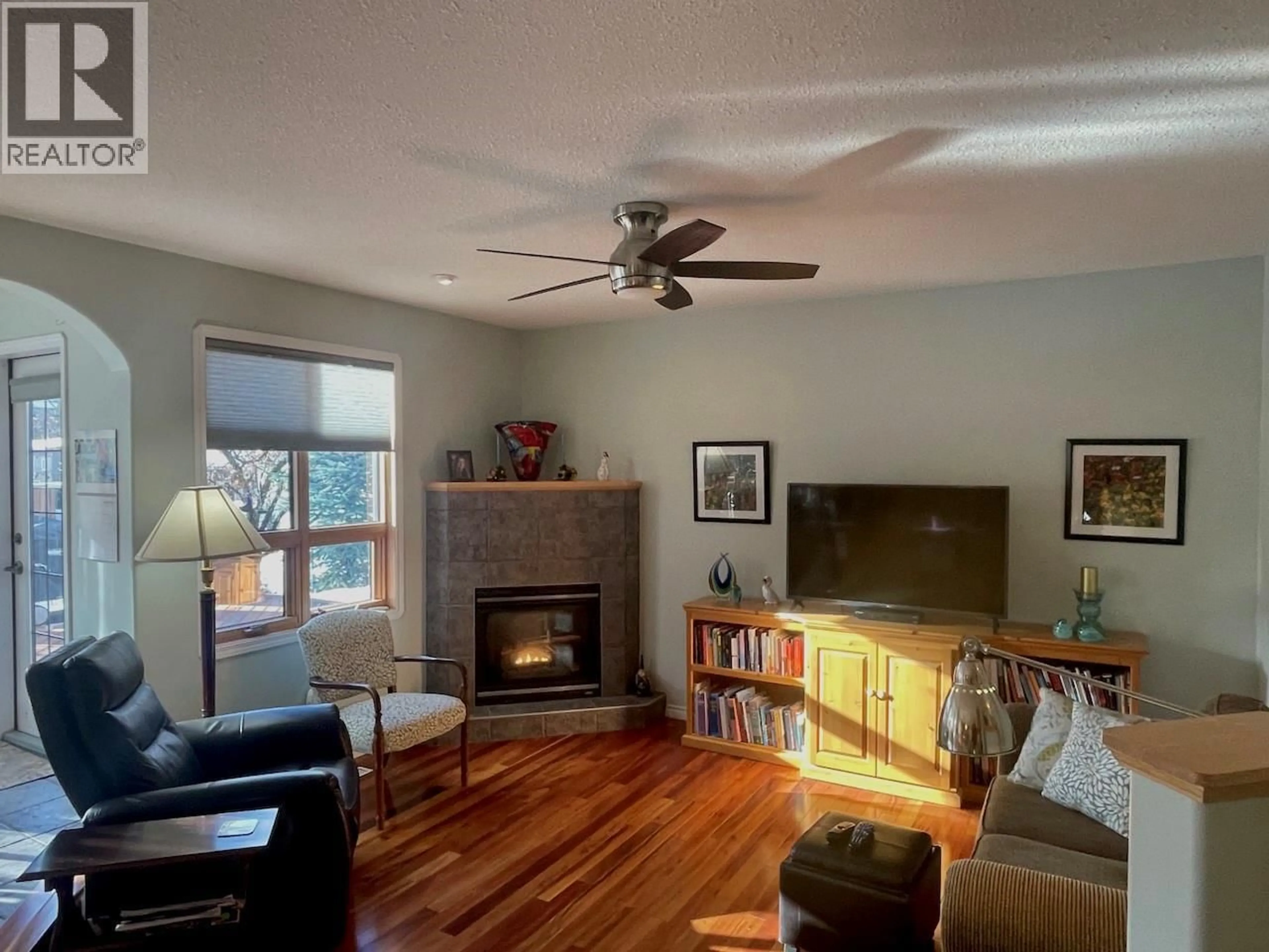 Living room with furniture, wood/laminate floor for 1508 POPLAR STREET, Golden British Columbia V0A1H0
