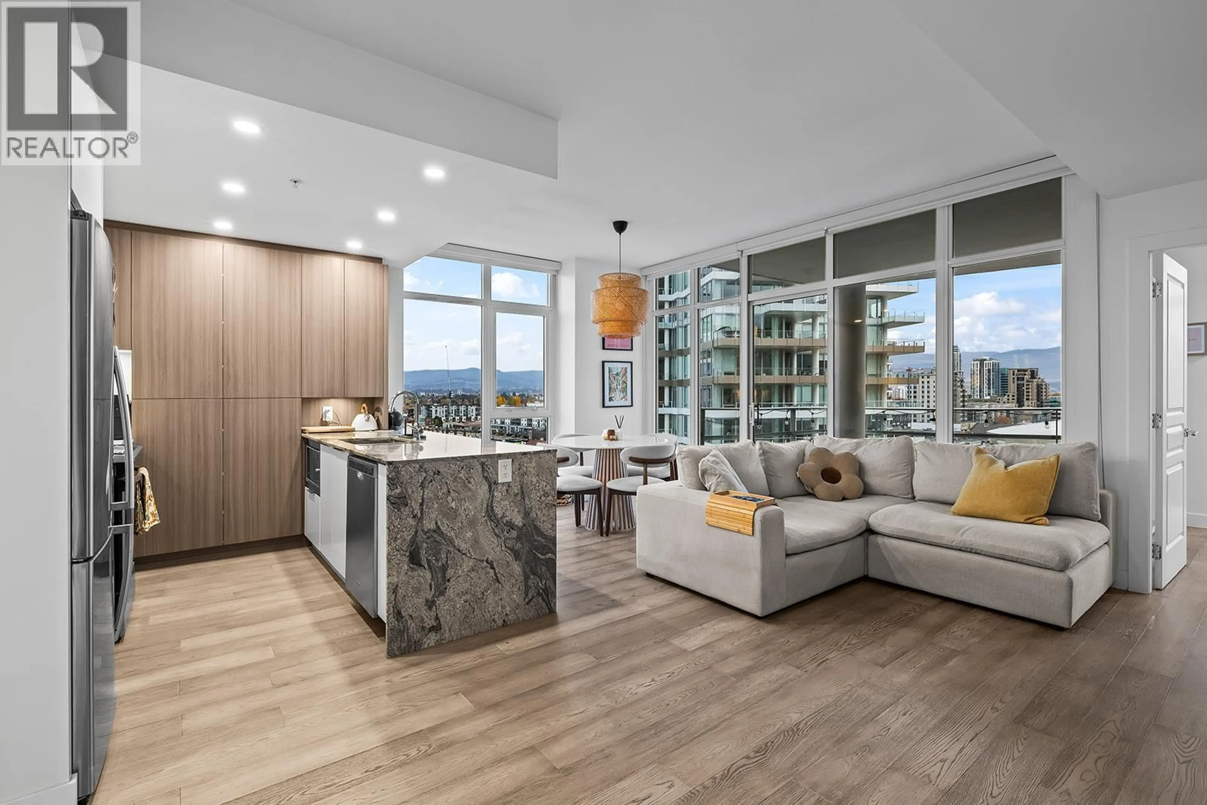 Open concept kitchen, unknown for 905 - 1151 SUNSET DRIVE, Kelowna British Columbia V1Y0G2