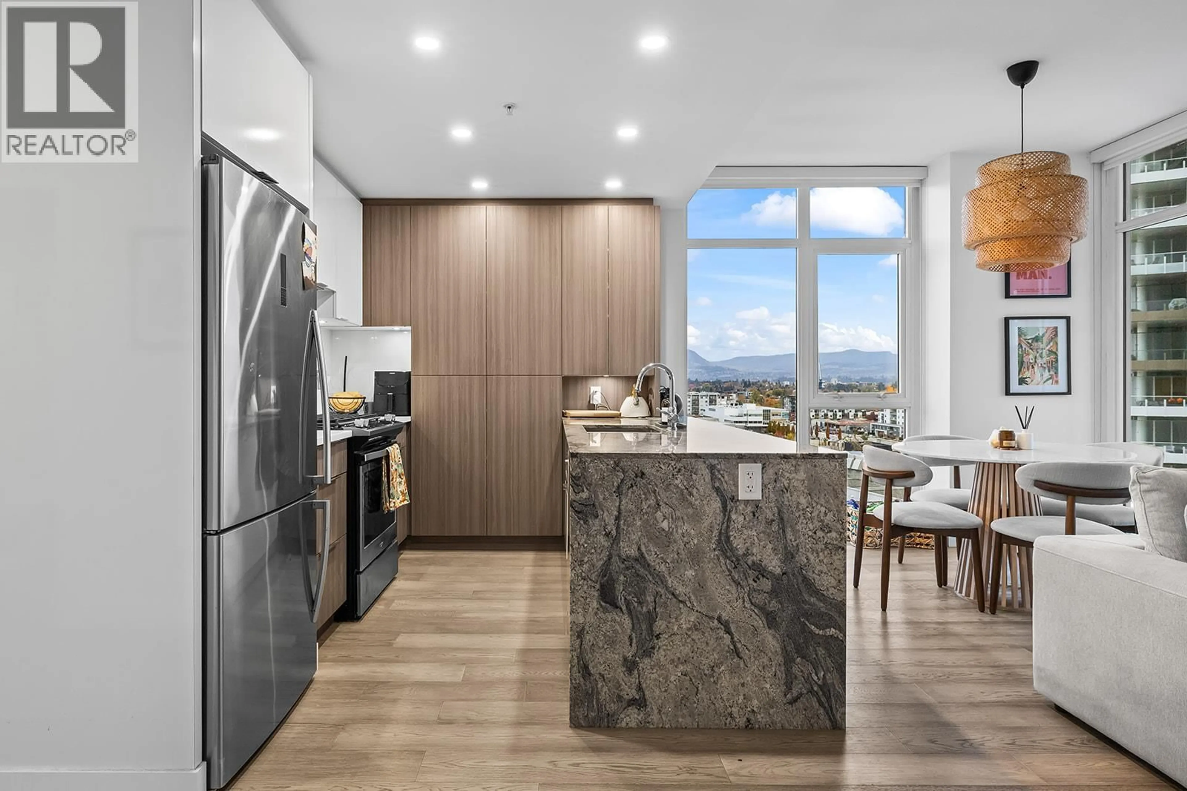 Open concept kitchen, unknown for 905 - 1151 SUNSET DRIVE, Kelowna British Columbia V1Y0G2