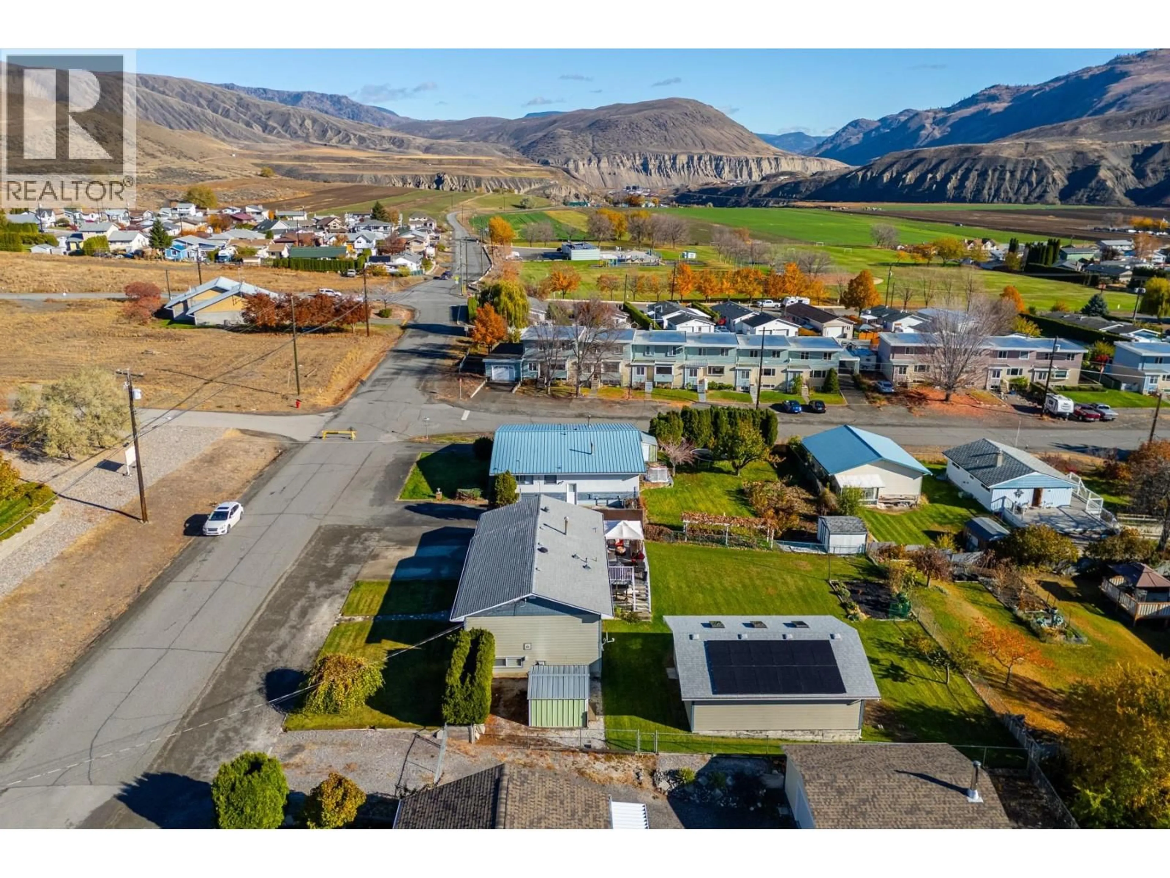 A pic from outside/outdoor area/front of a property/back of a property/a pic from drone, mountain view for 705 ELM STREET, Ashcroft British Columbia V0K1A0