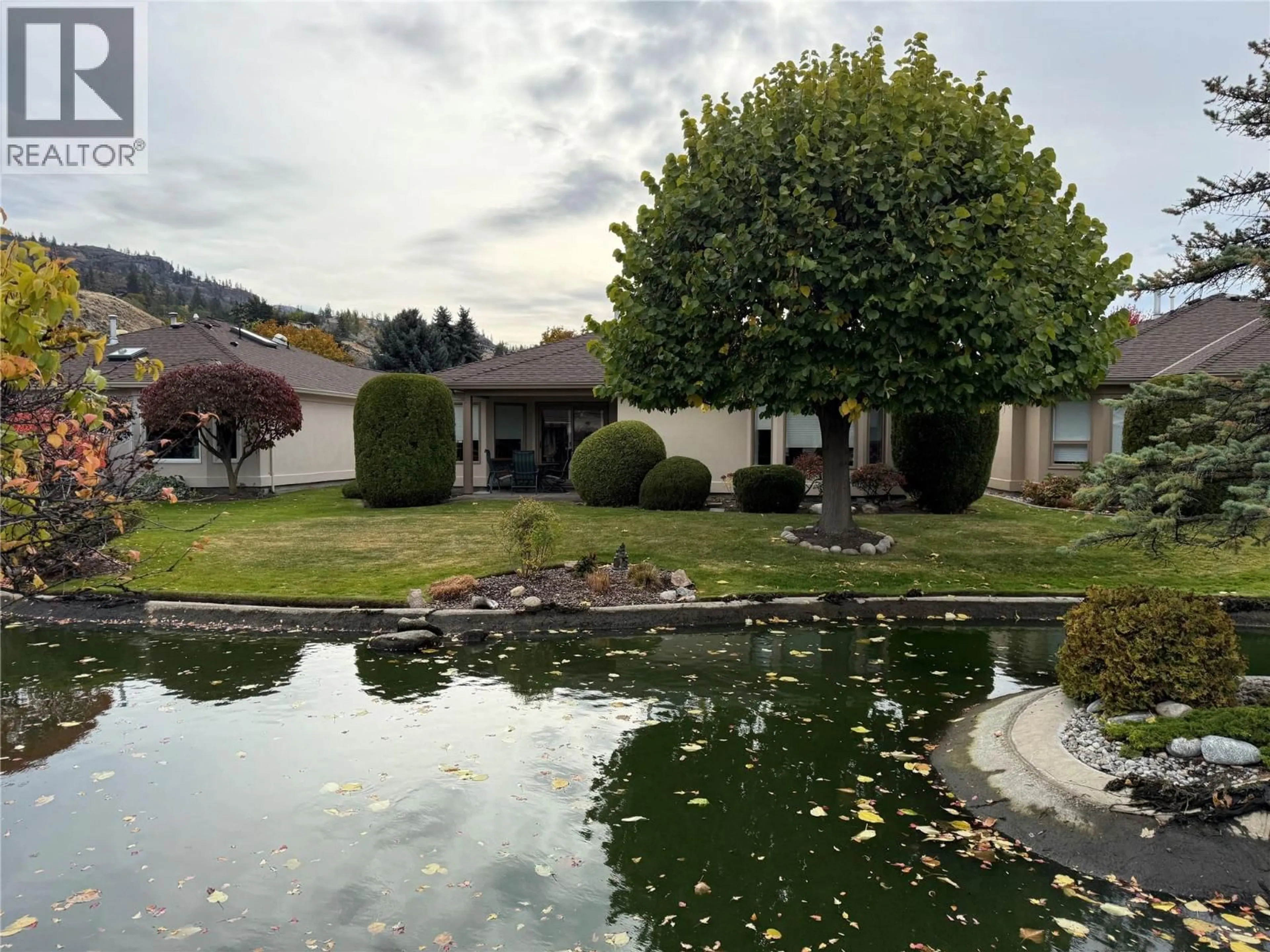 A pic from outside/outdoor area/front of a property/back of a property/a pic from drone, water/lake/river/ocean view for 17 - 3333 SOUTH MAIN STREET, Penticton British Columbia V2A8J8