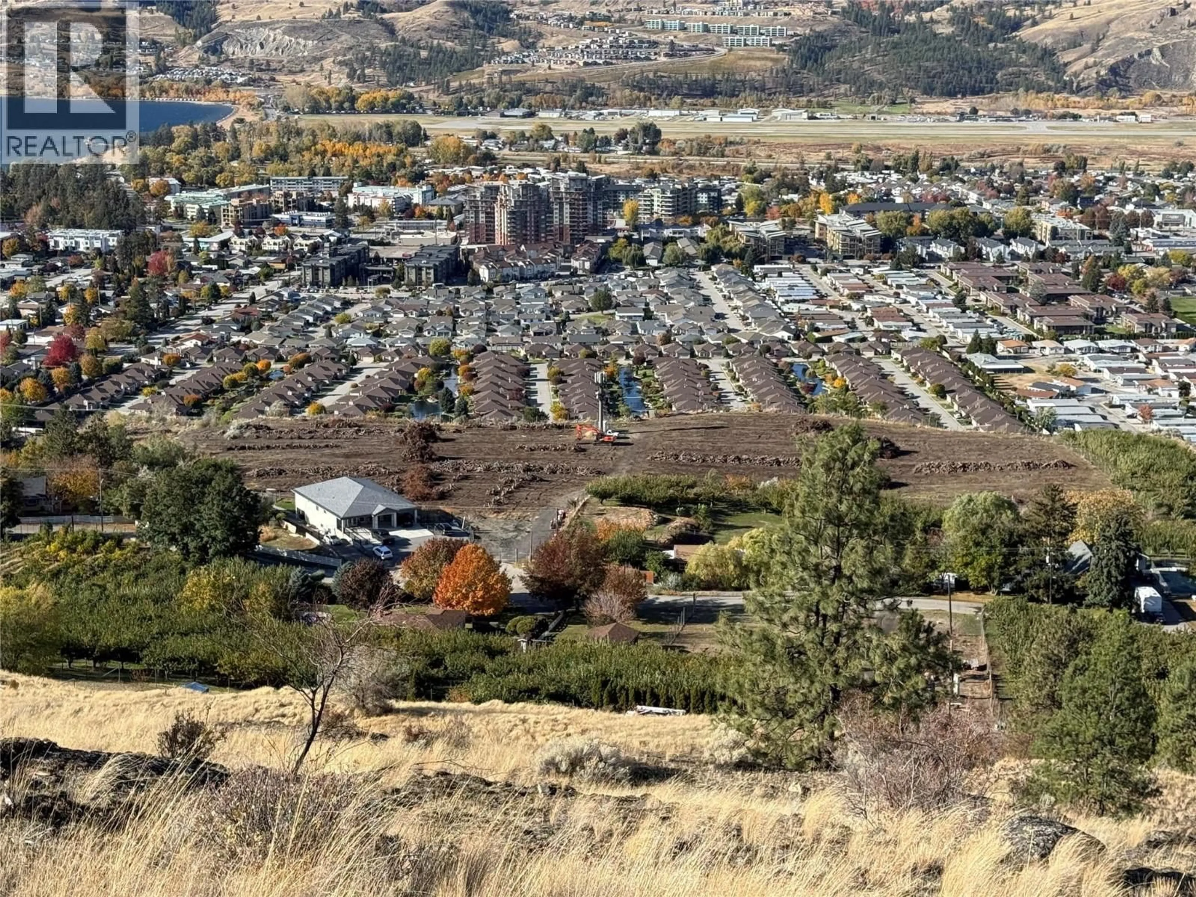 A pic from outside/outdoor area/front of a property/back of a property/a pic from drone, mountain view for 17 - 3333 SOUTH MAIN STREET, Penticton British Columbia V2A8J8