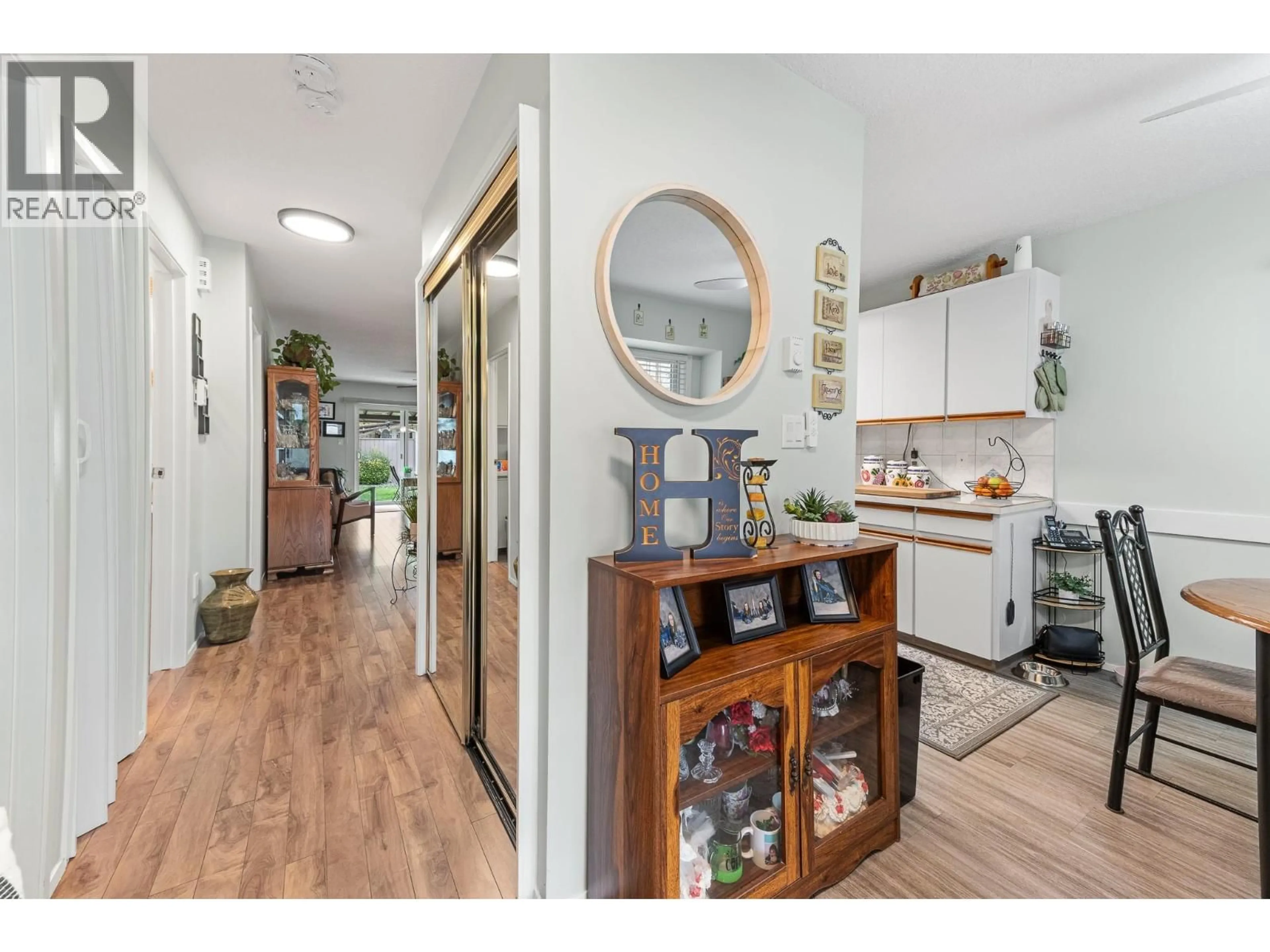 Indoor entryway for 3 - 815 11TH AVENUE, Keremeos British Columbia V0X1N3