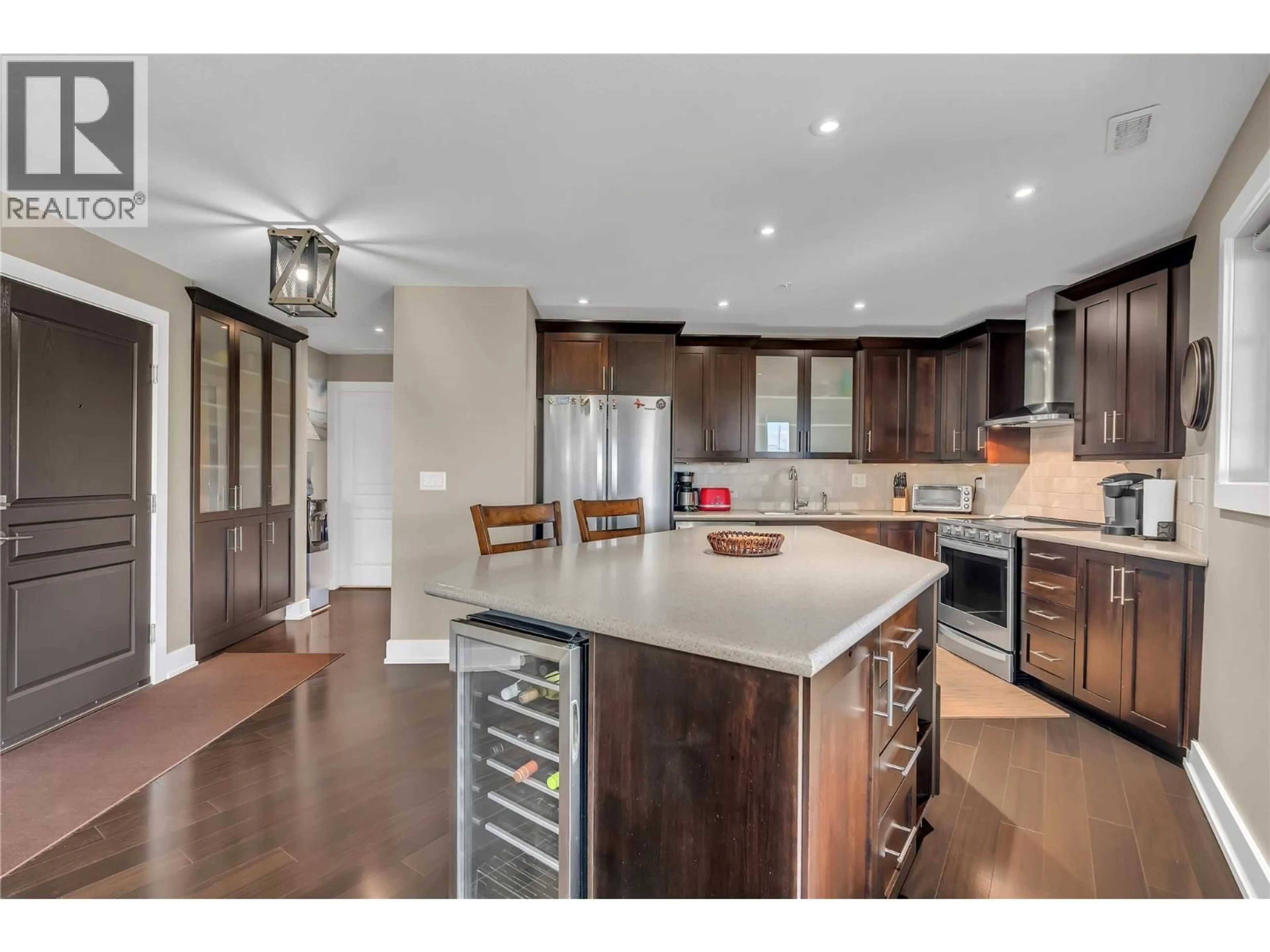 Open concept kitchen, unknown for 302 - 250 WATERFORD AVENUE, Penticton British Columbia V2A3T8