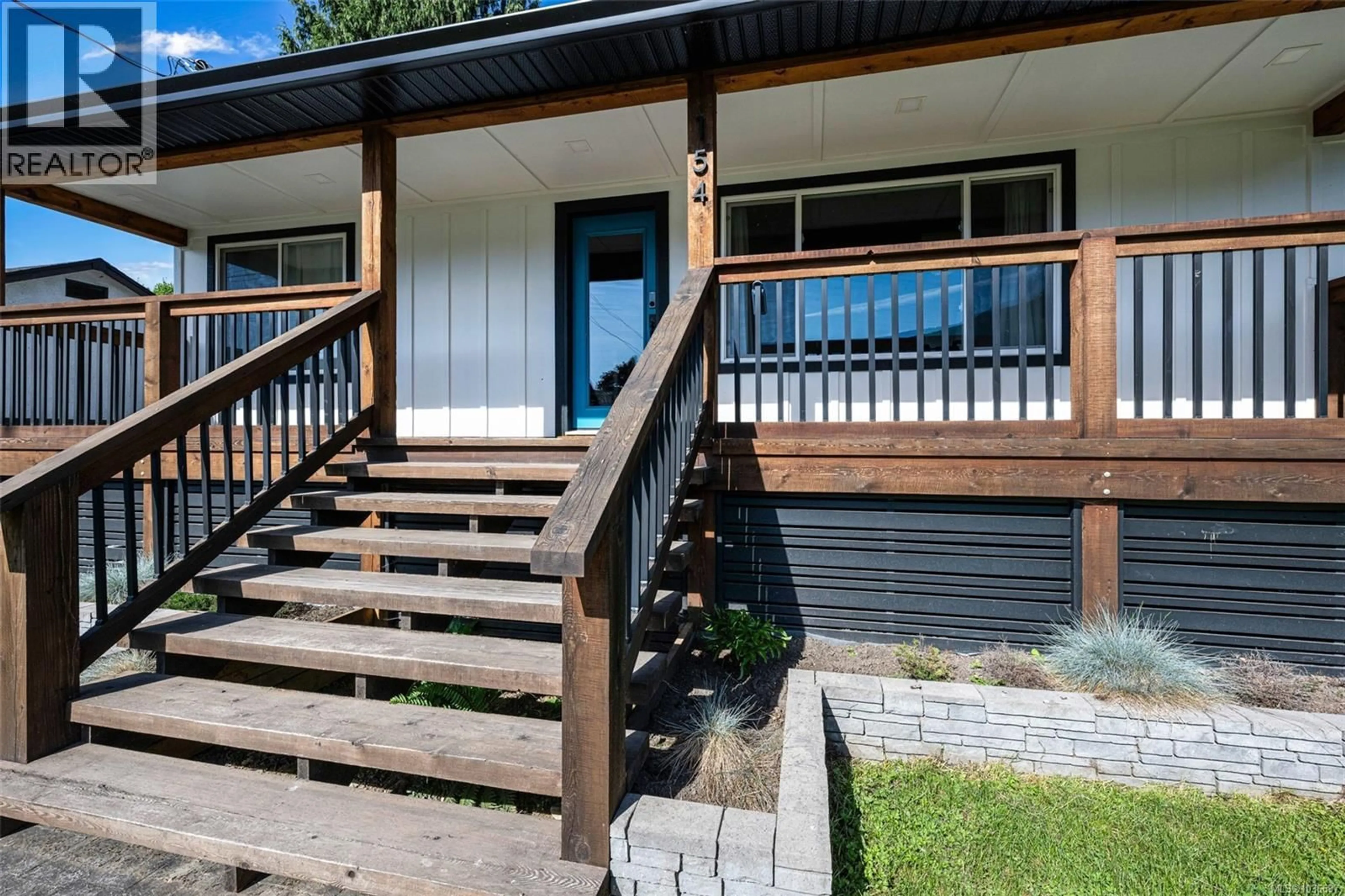 Home with vinyl exterior material, street for 154 MACDONALD ROAD, Lake Cowichan British Columbia V0R2G0