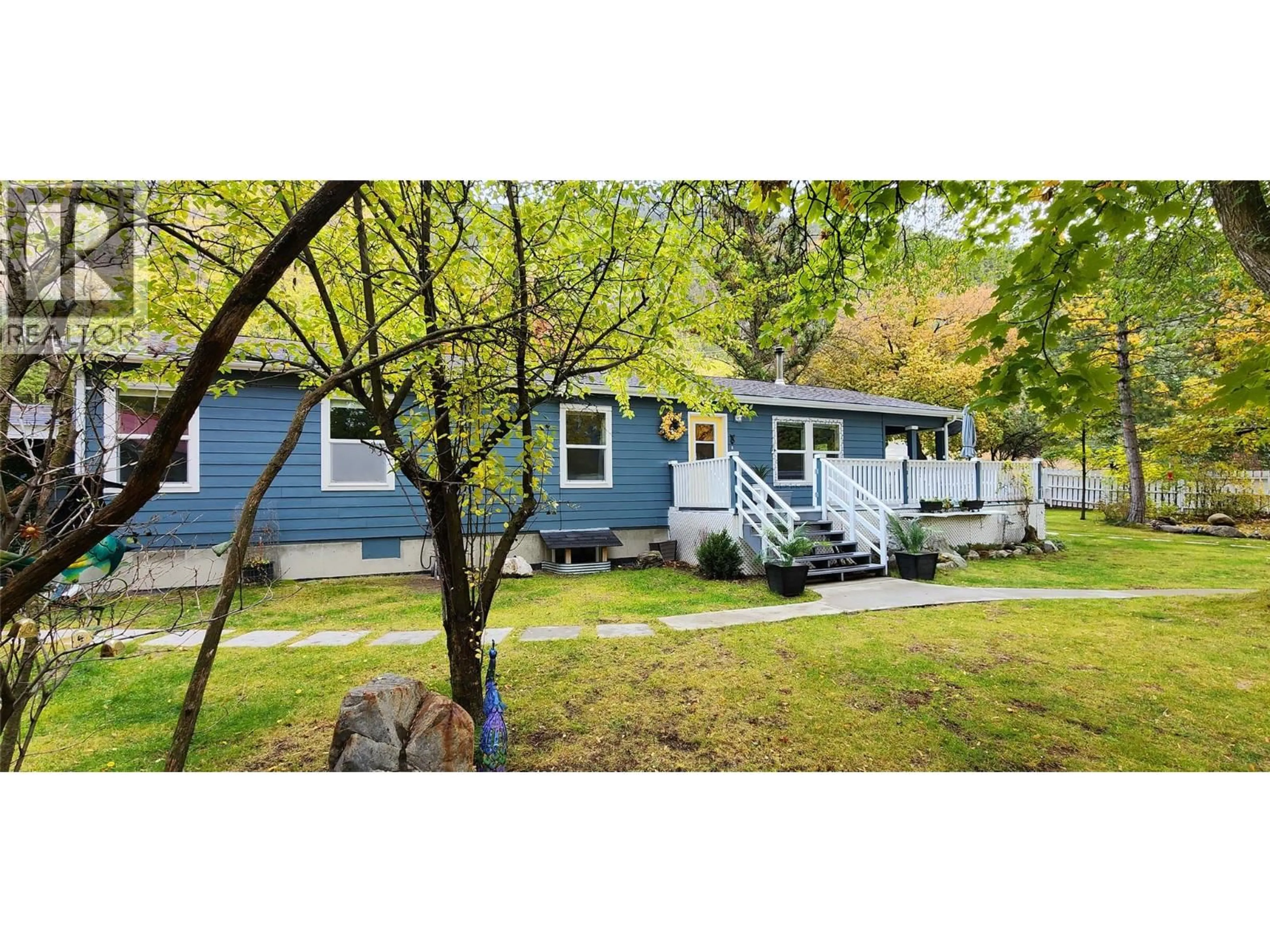 Home with vinyl exterior material, street for 5302 WEBSTER STREET, Hedley British Columbia V0X1K0