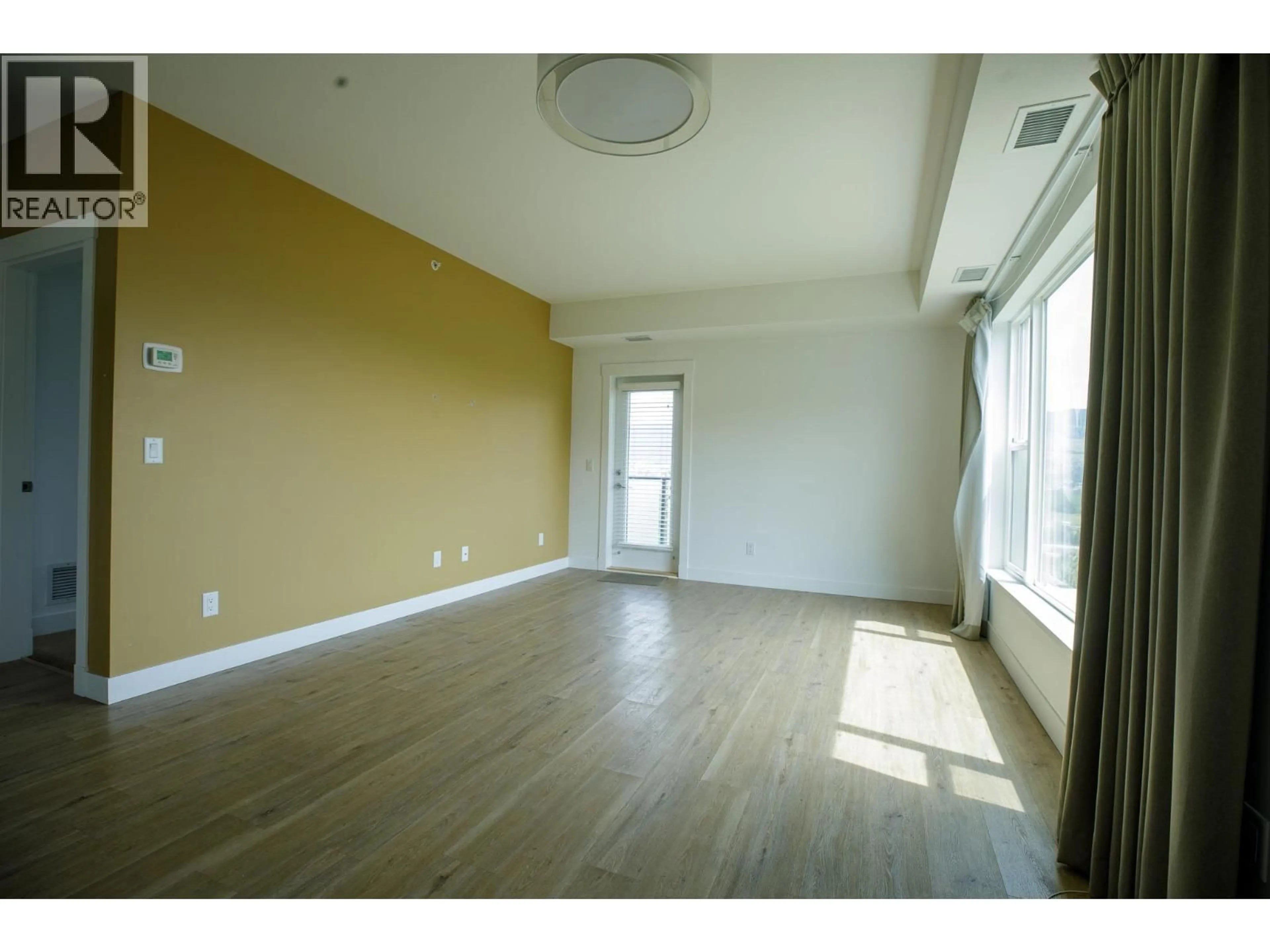A pic of a room for 307 - 985 ACADEMY WAY, Kelowna British Columbia V1V3C8