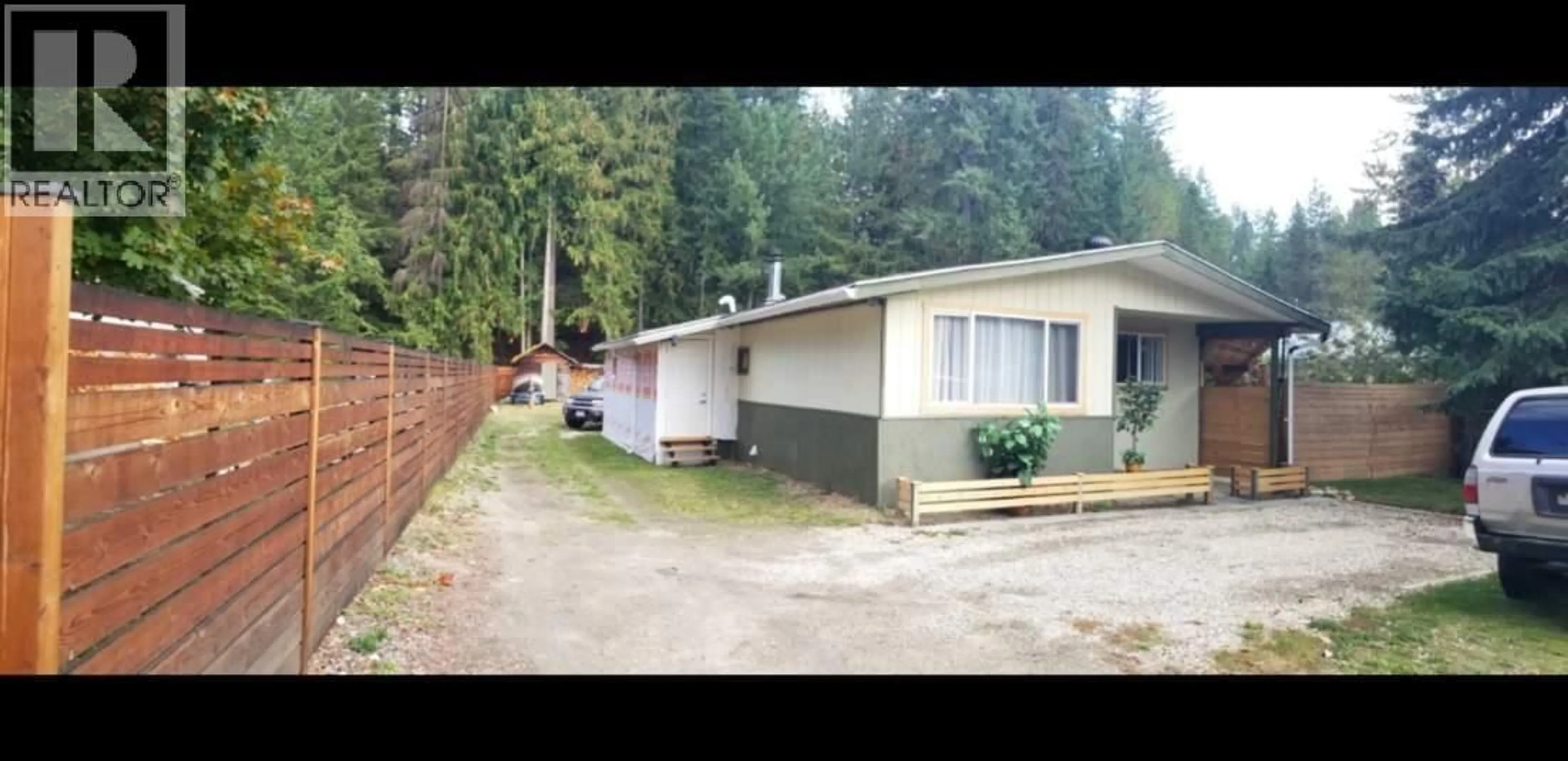 Unknown for 914 COLUMBIA CRESCENT, Nakusp British Columbia V0G1R0