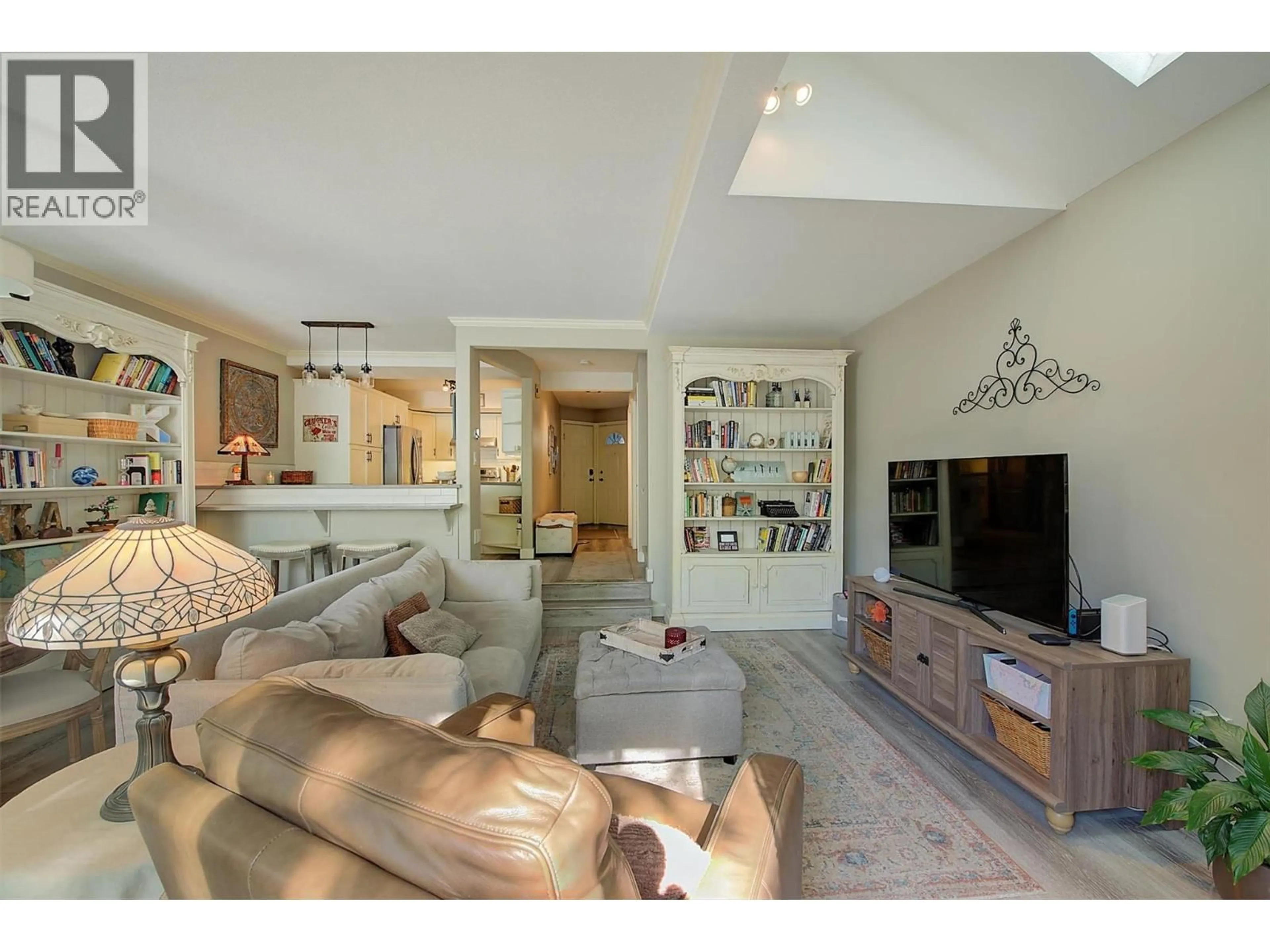 Living room with furniture, unknown for 31 - 316 WHITMAN ROAD, Kelowna British Columbia V1V1Y9