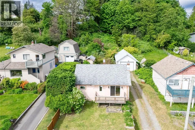 566 THULIN STREET, Campbell River 4