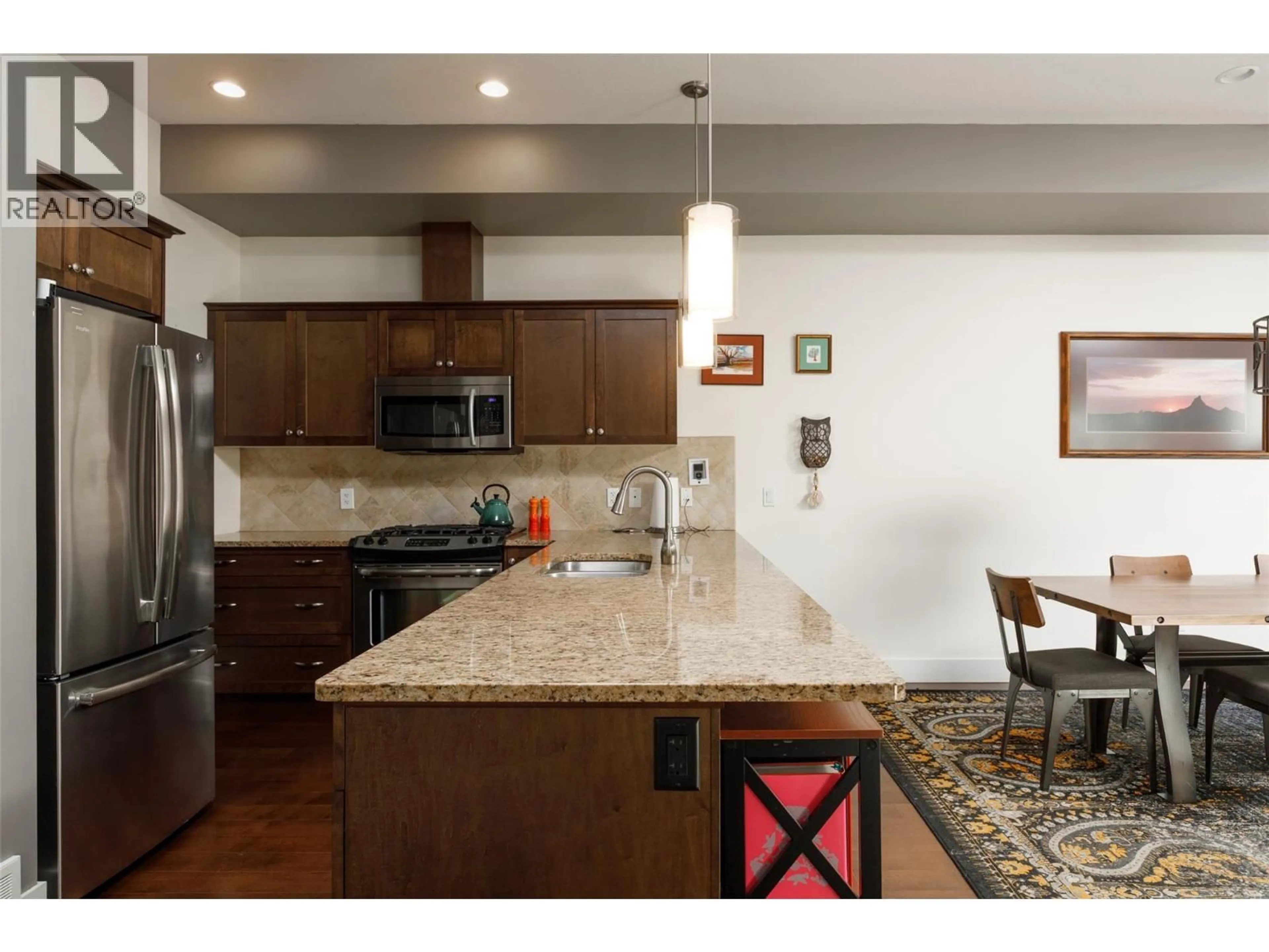 Open concept kitchen, unknown for 53 - 600 BOYNTON PLACE, Kelowna British Columbia V1V1A6