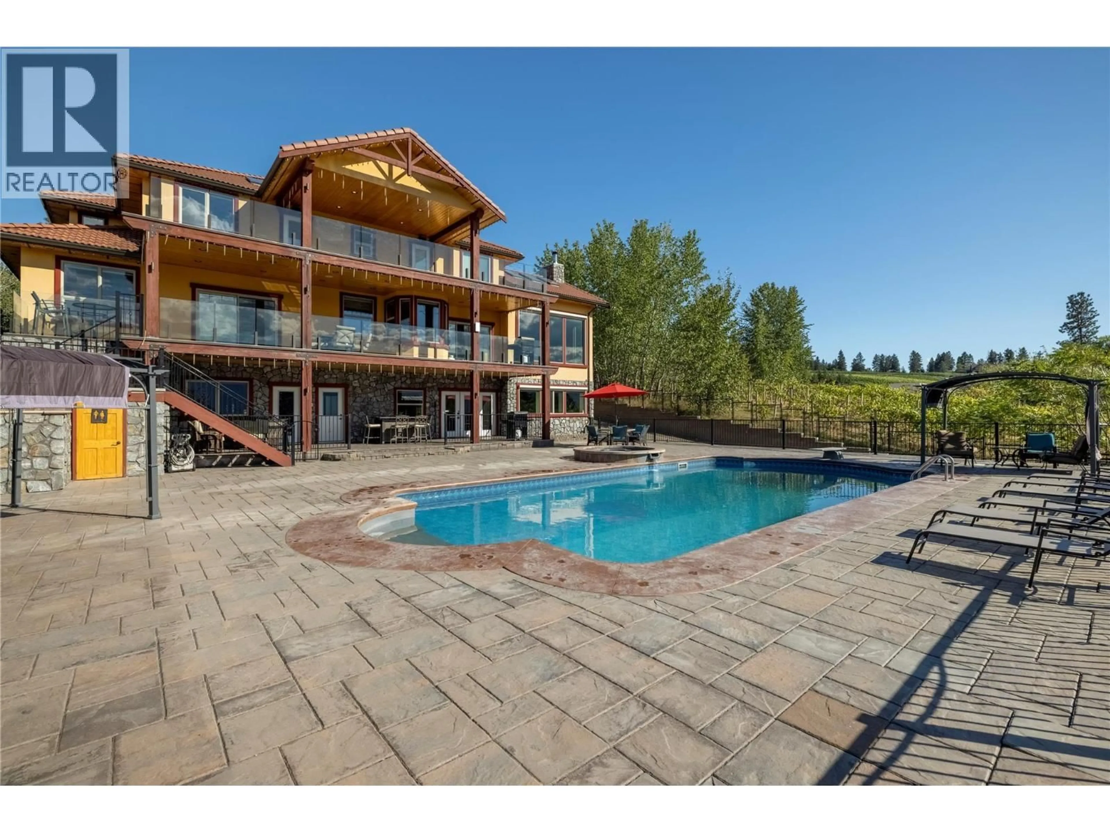 Pool for 1727 DAVIDSON ROAD, Lake Country British Columbia V4V1J9