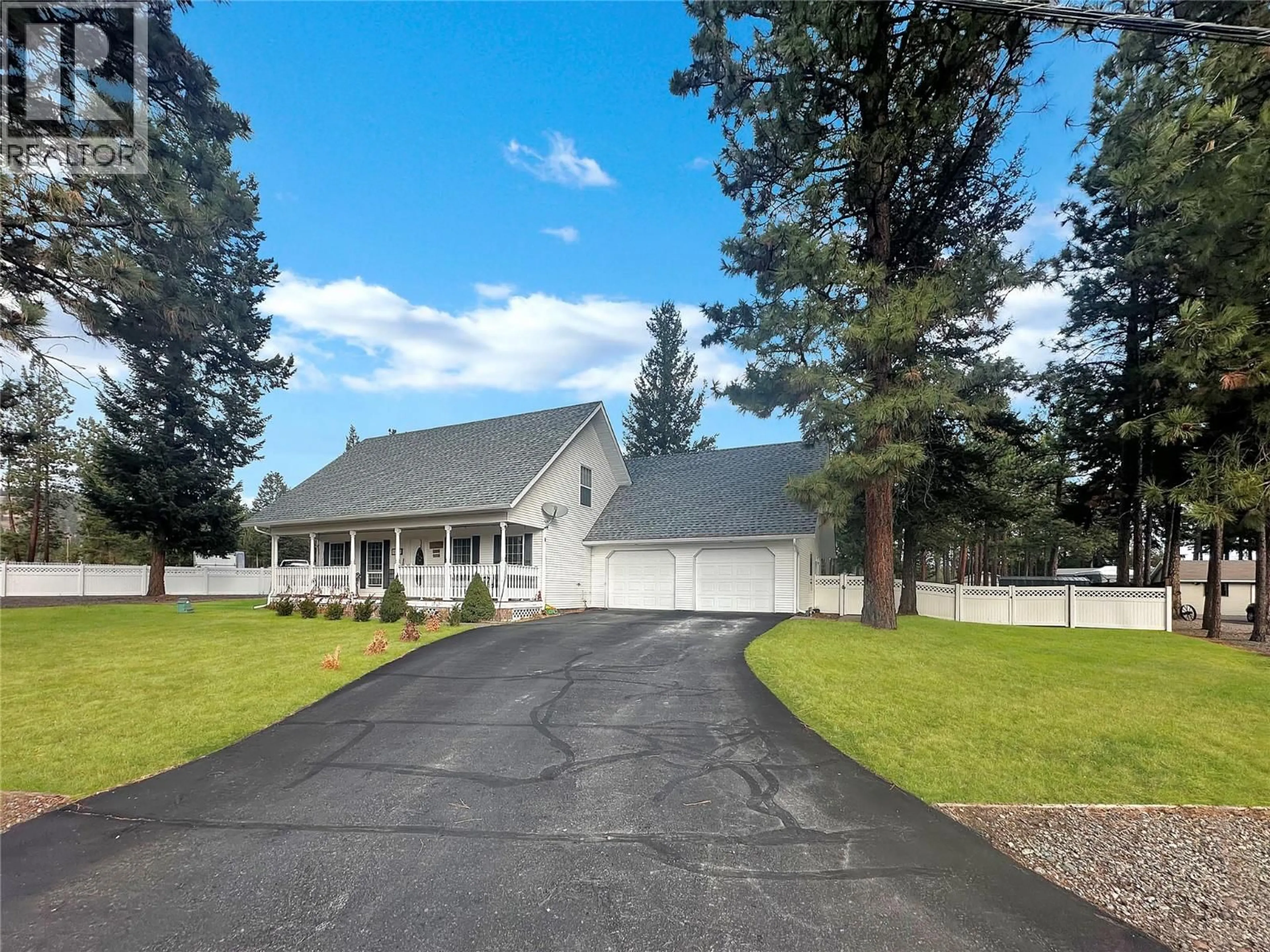 Home with vinyl exterior material, mountain view for 100 DEERVIEW CRESCENT, Princeton British Columbia V0X1W0