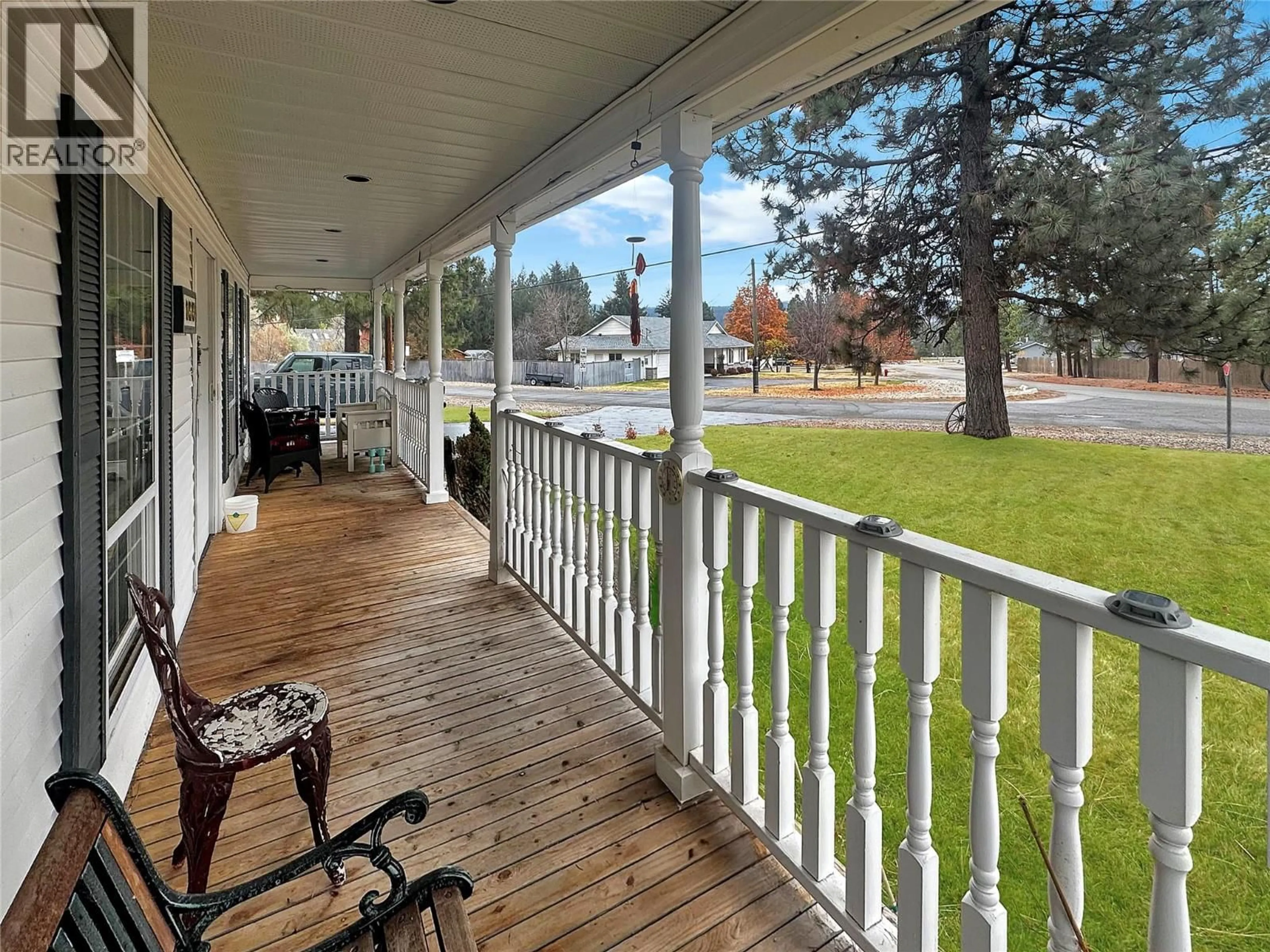 Patio, unknown for 100 DEERVIEW CRESCENT, Princeton British Columbia V0X1W0