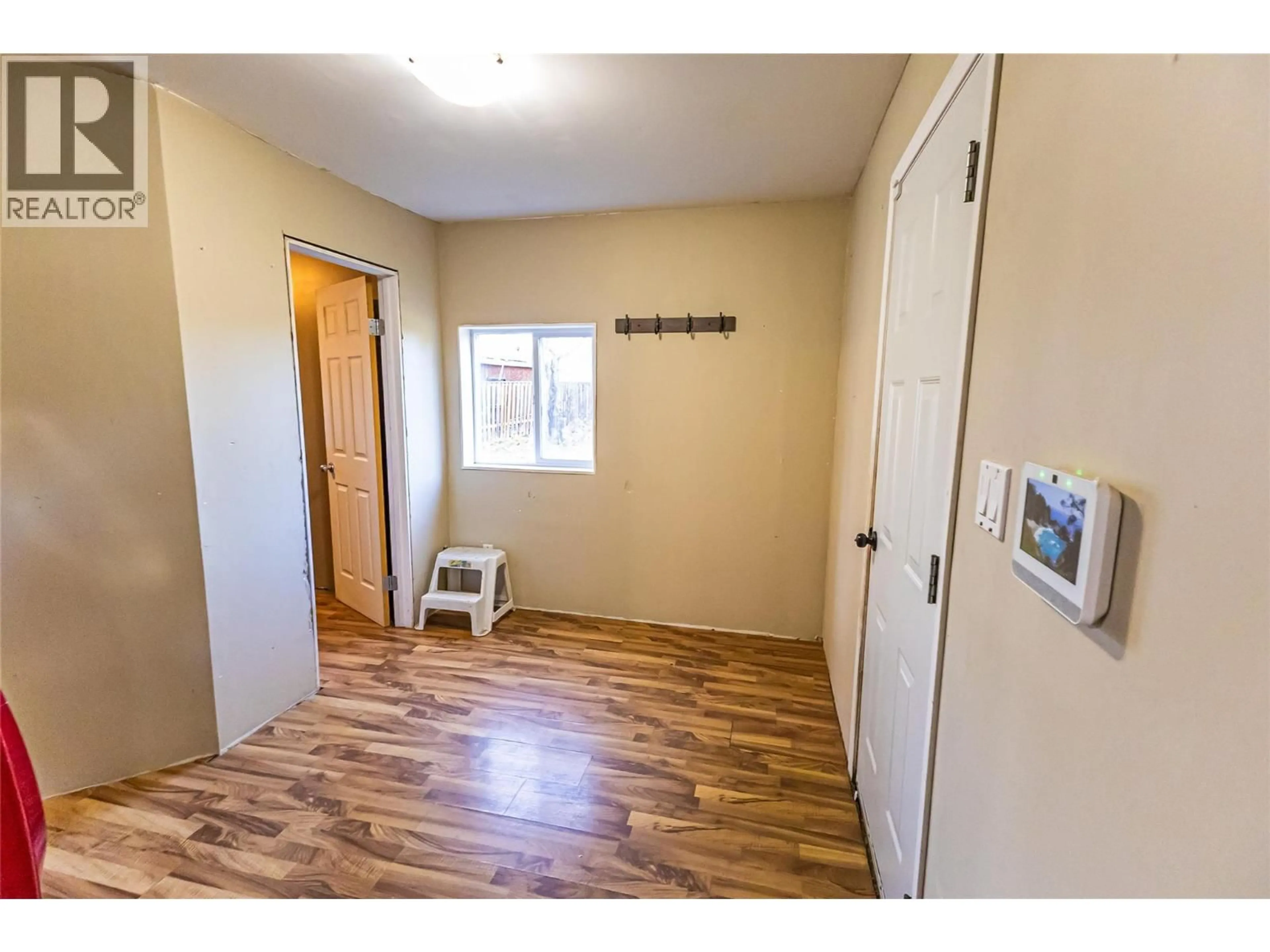 Indoor entryway for 4912 47 AVENUE, Pouce Coupe British Columbia V0C2C0