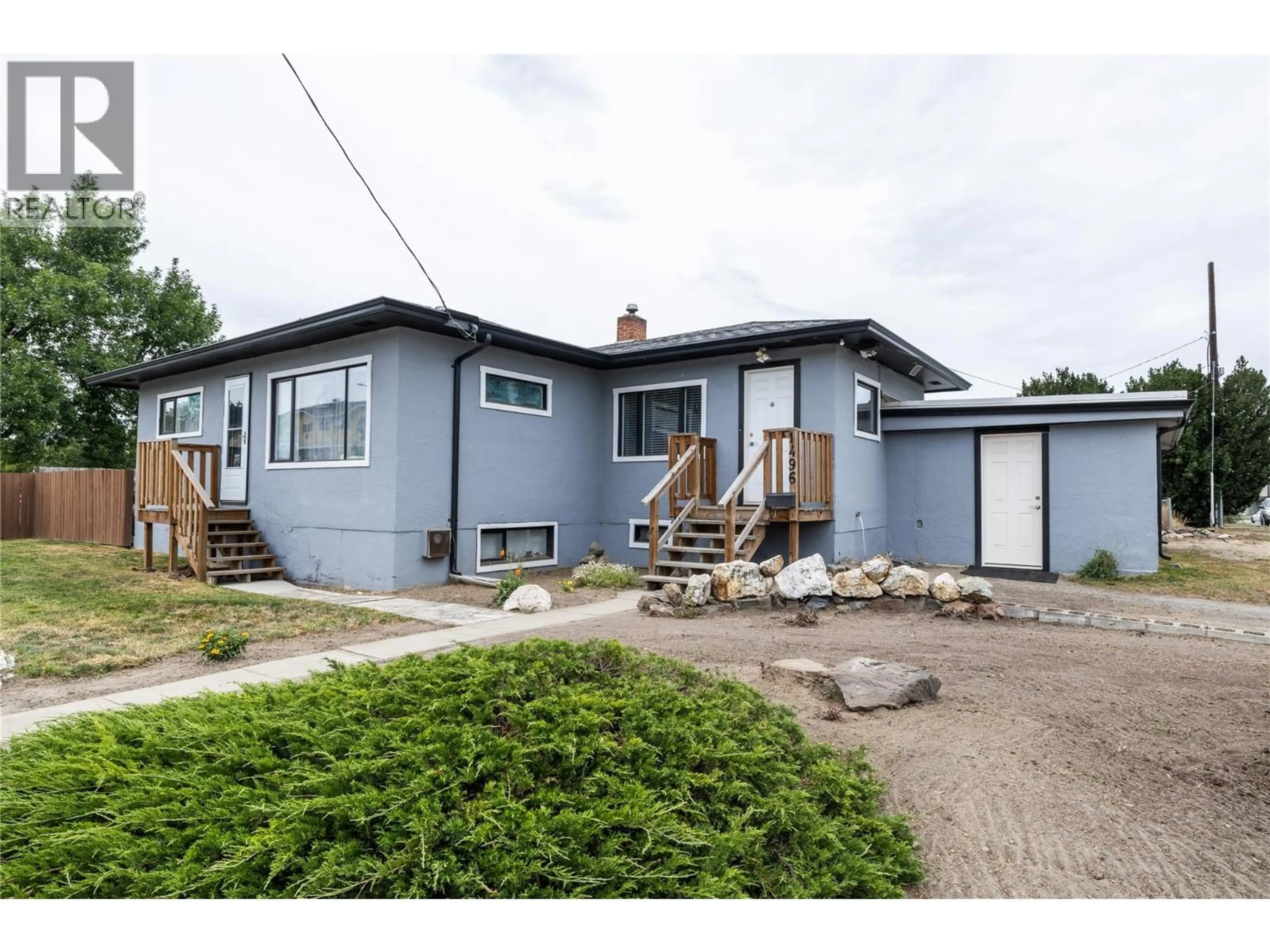 Home with vinyl exterior material, street for 1496 TRANQUILLE ROAD, Kamloops British Columbia V2B5B7