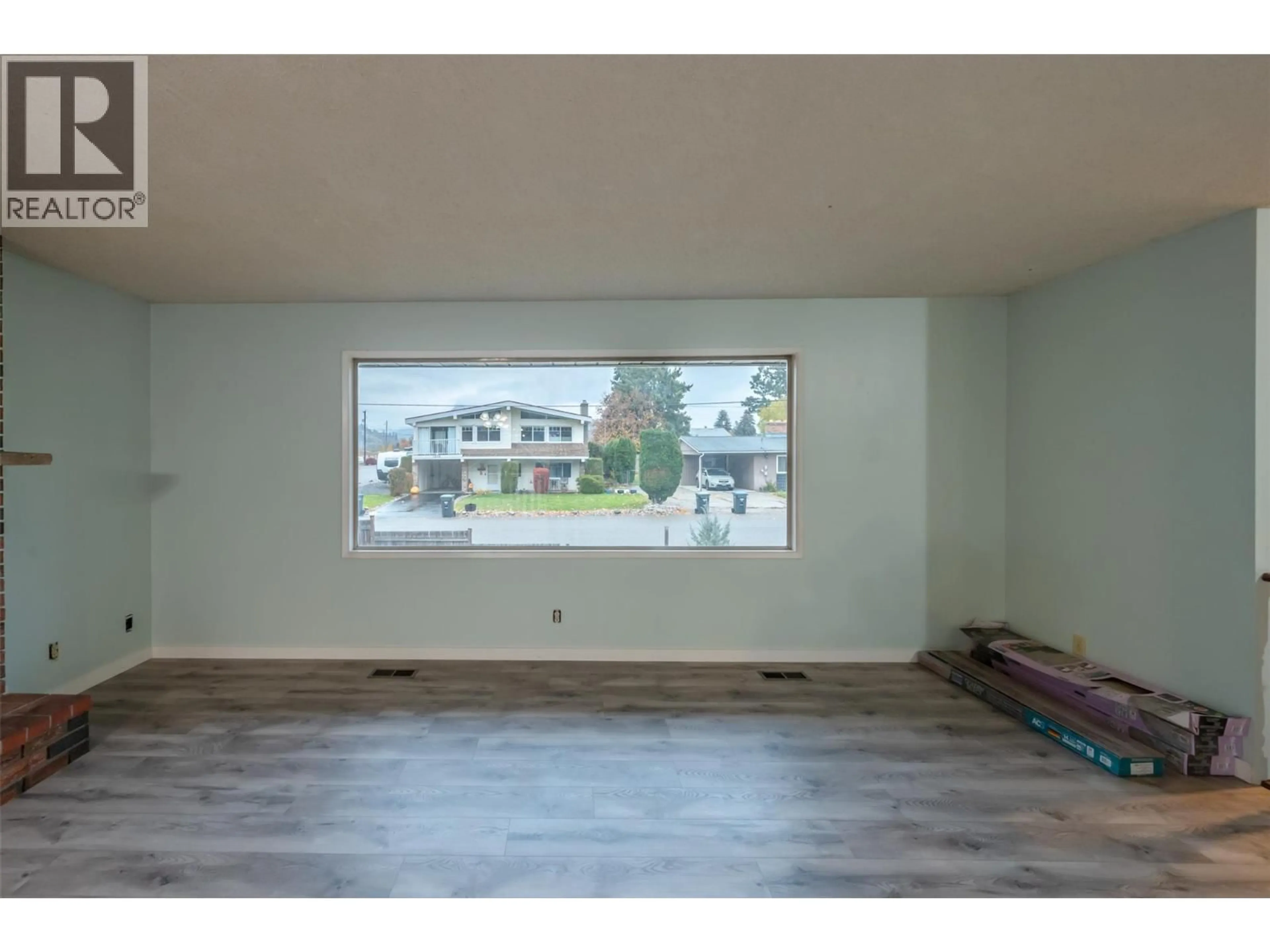 A pic of a room for 12115 MARSHALL CRESCENT, Summerland British Columbia V0H1Z5
