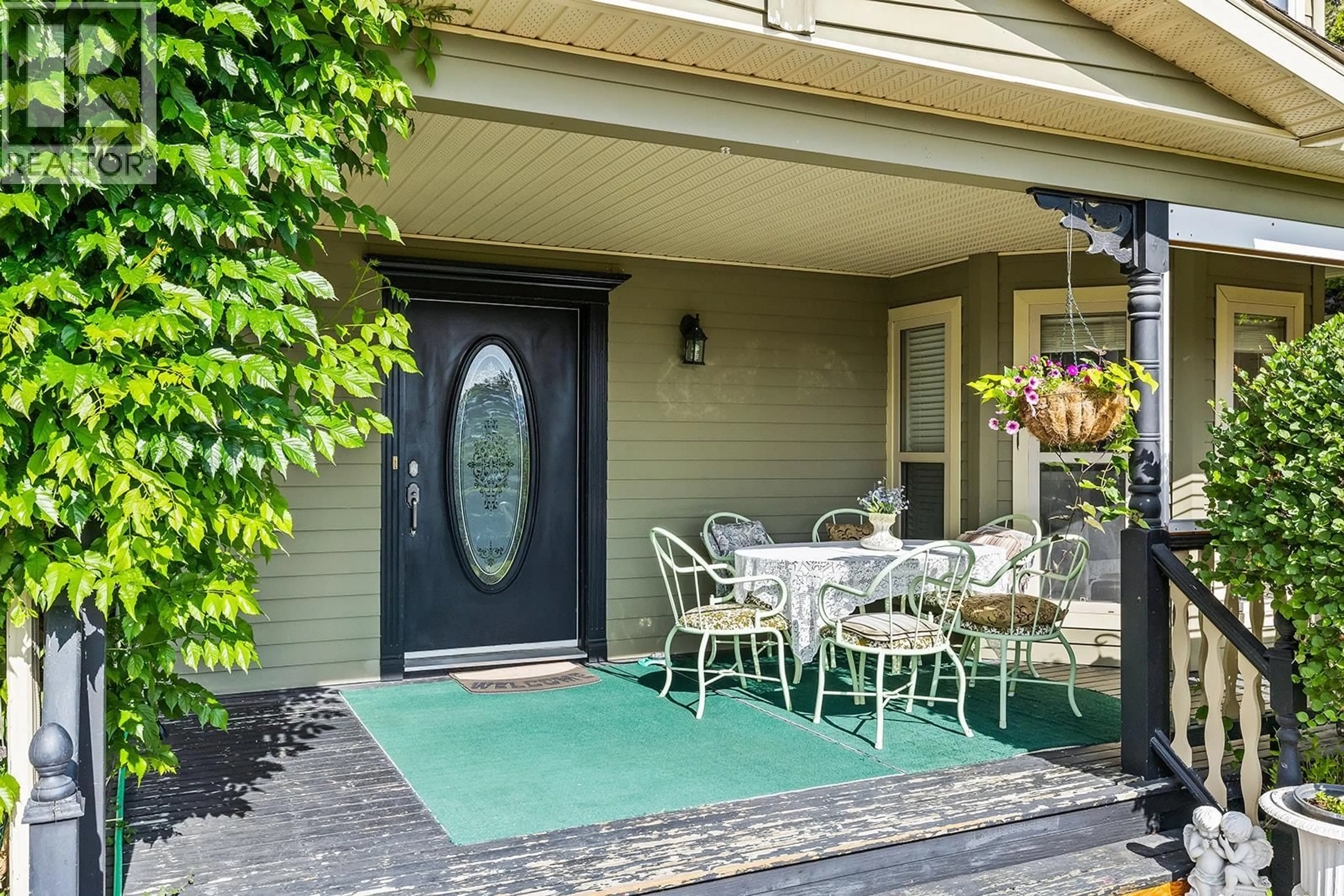 Patio, street for 1282 LAKEVIEW COVE PLACE, West Kelowna British Columbia V1Z3P6