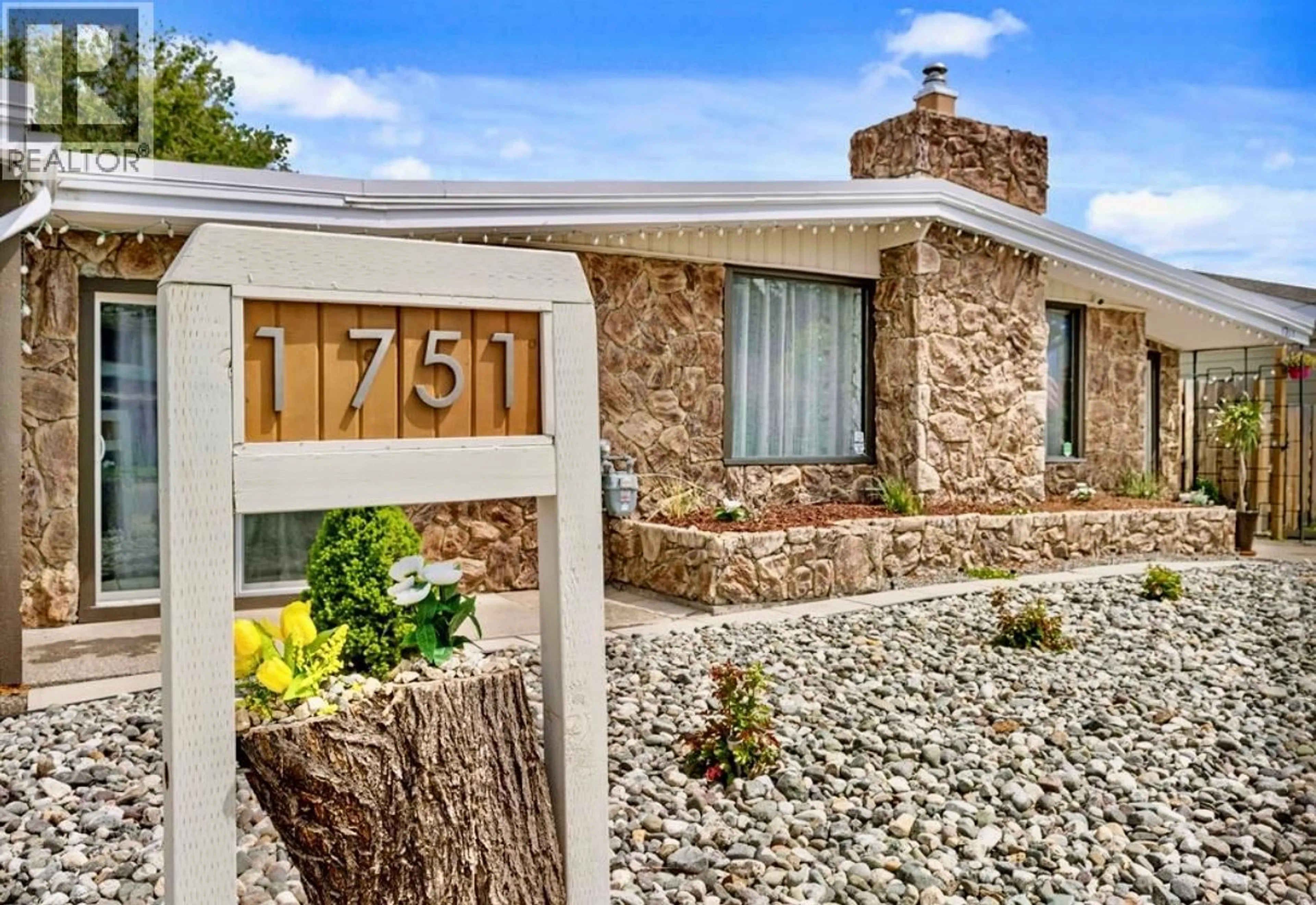 Home with brick exterior material, unknown for 1751 GRANITE AVENUE, Merritt British Columbia V1K1B8