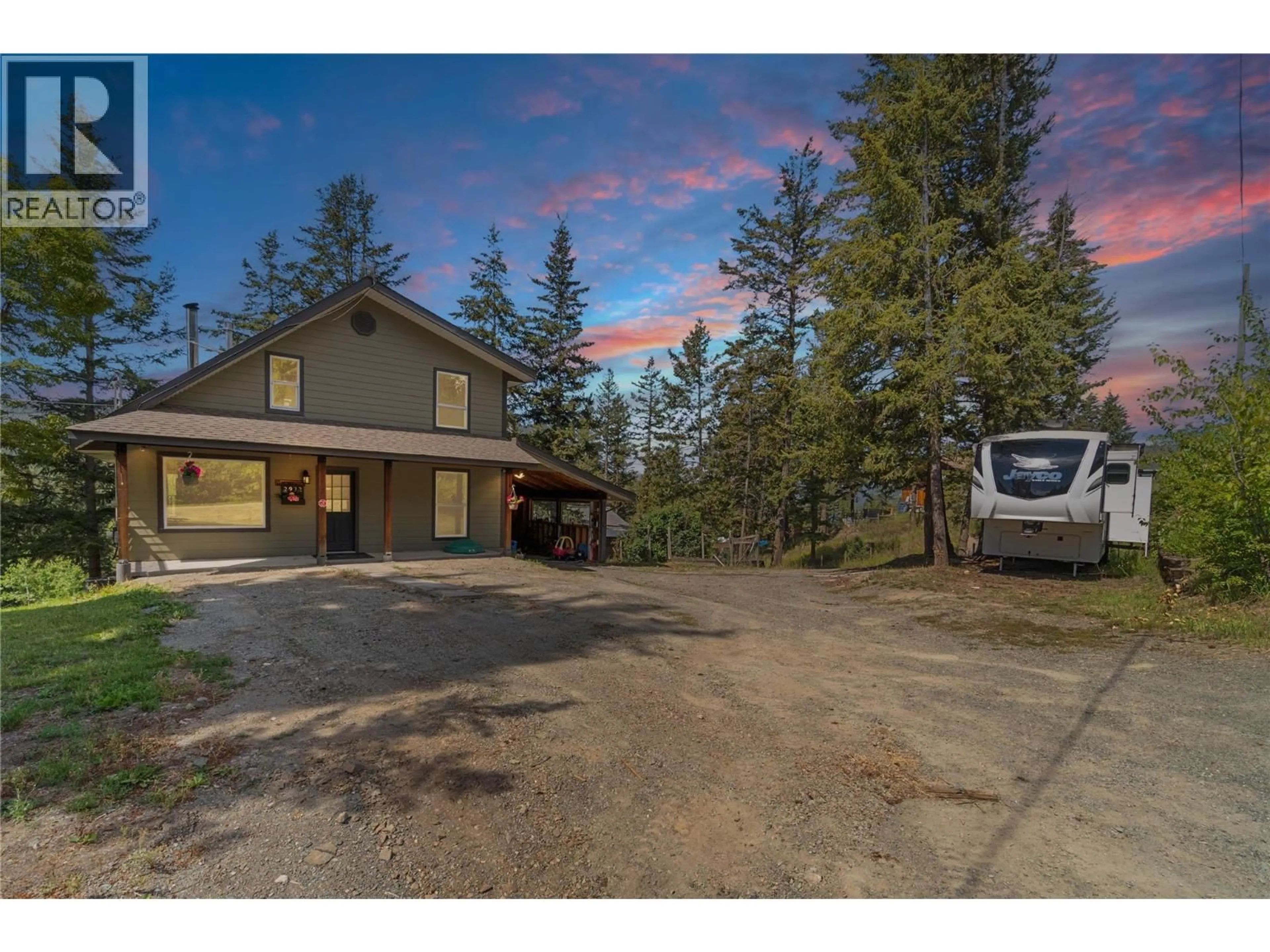 A pic from outside/outdoor area/front of a property/back of a property/a pic from drone, street for 2932 PIVA ROAD, Kamloops British Columbia V0E3E1