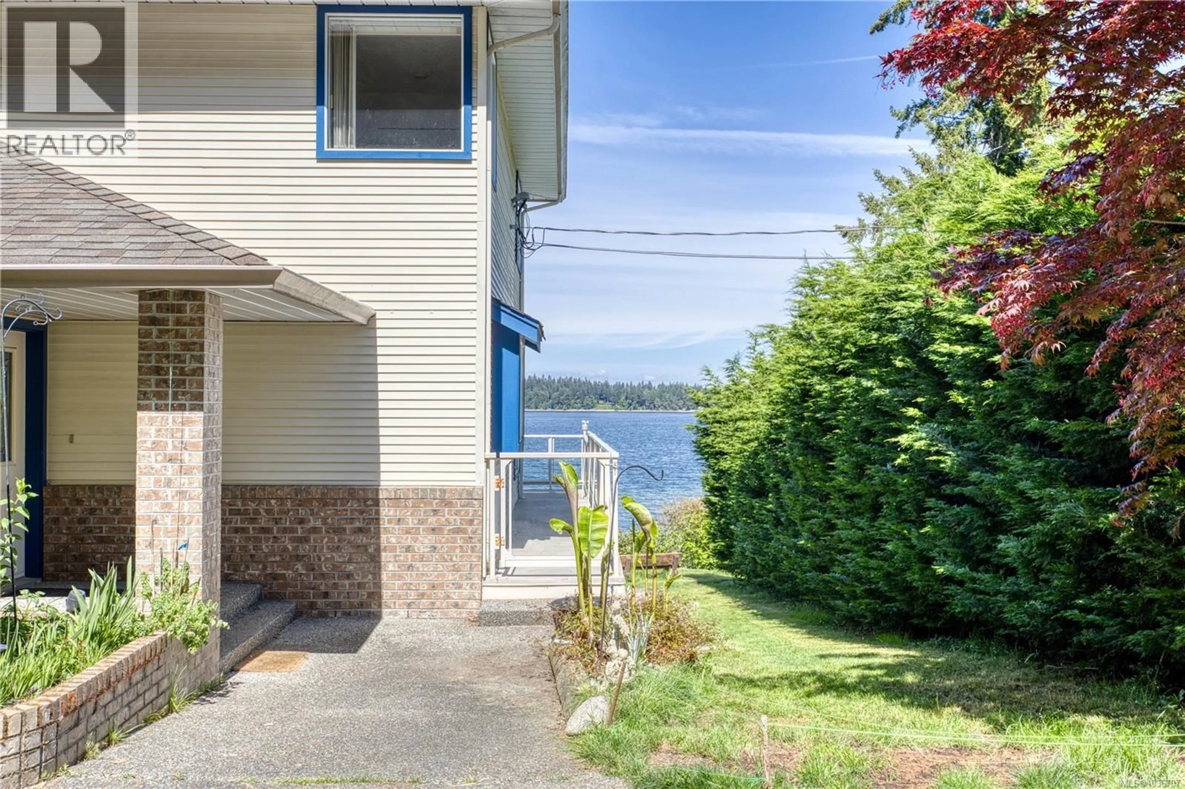 Patio, water/lake/river/ocean view for 395 WOODLEY ROAD, Ladysmith British Columbia V9G1Y2