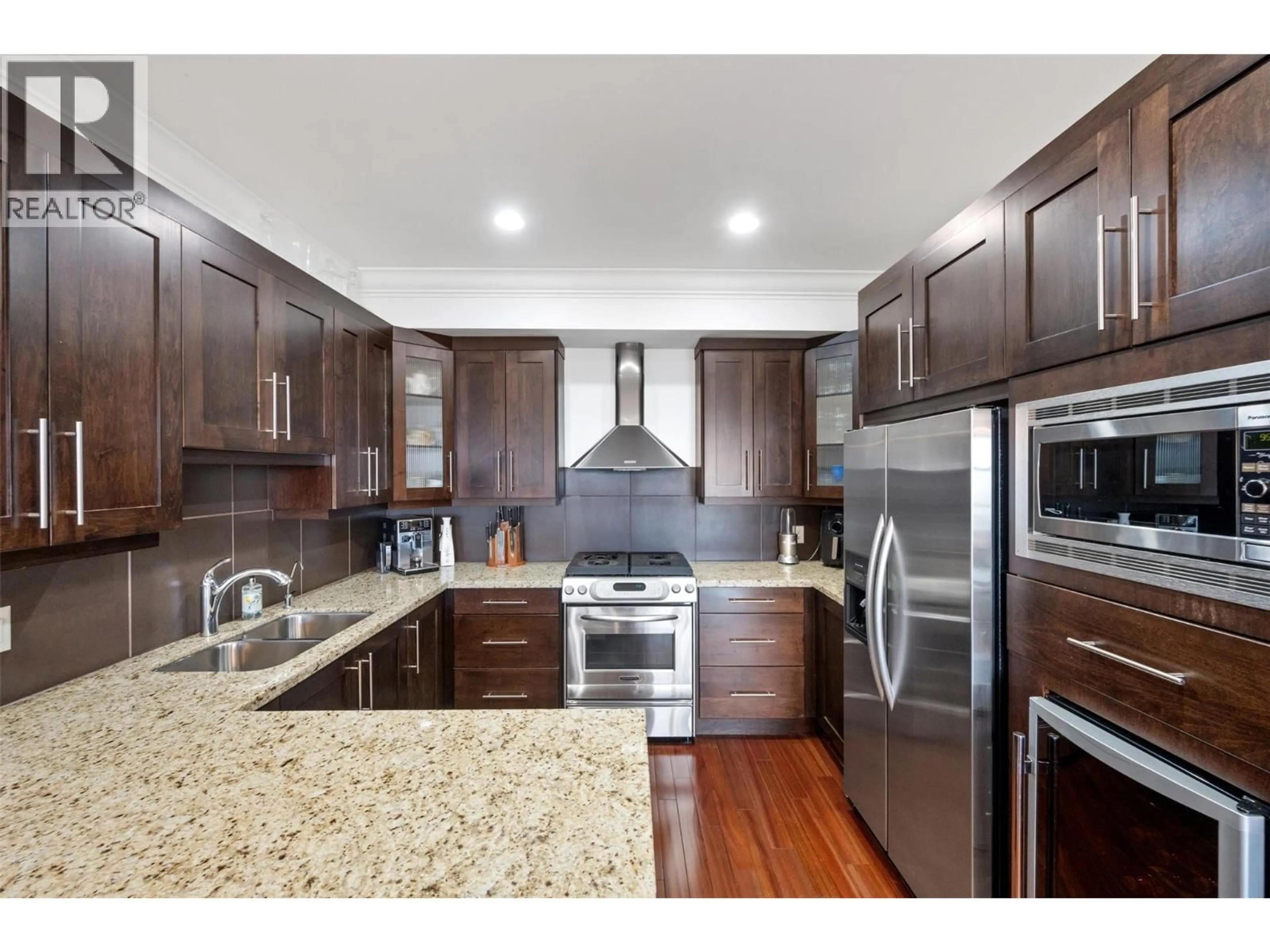 Open concept kitchen, unknown for 4214 GOLF COURSE DRIVE, Osoyoos British Columbia V0H1V4