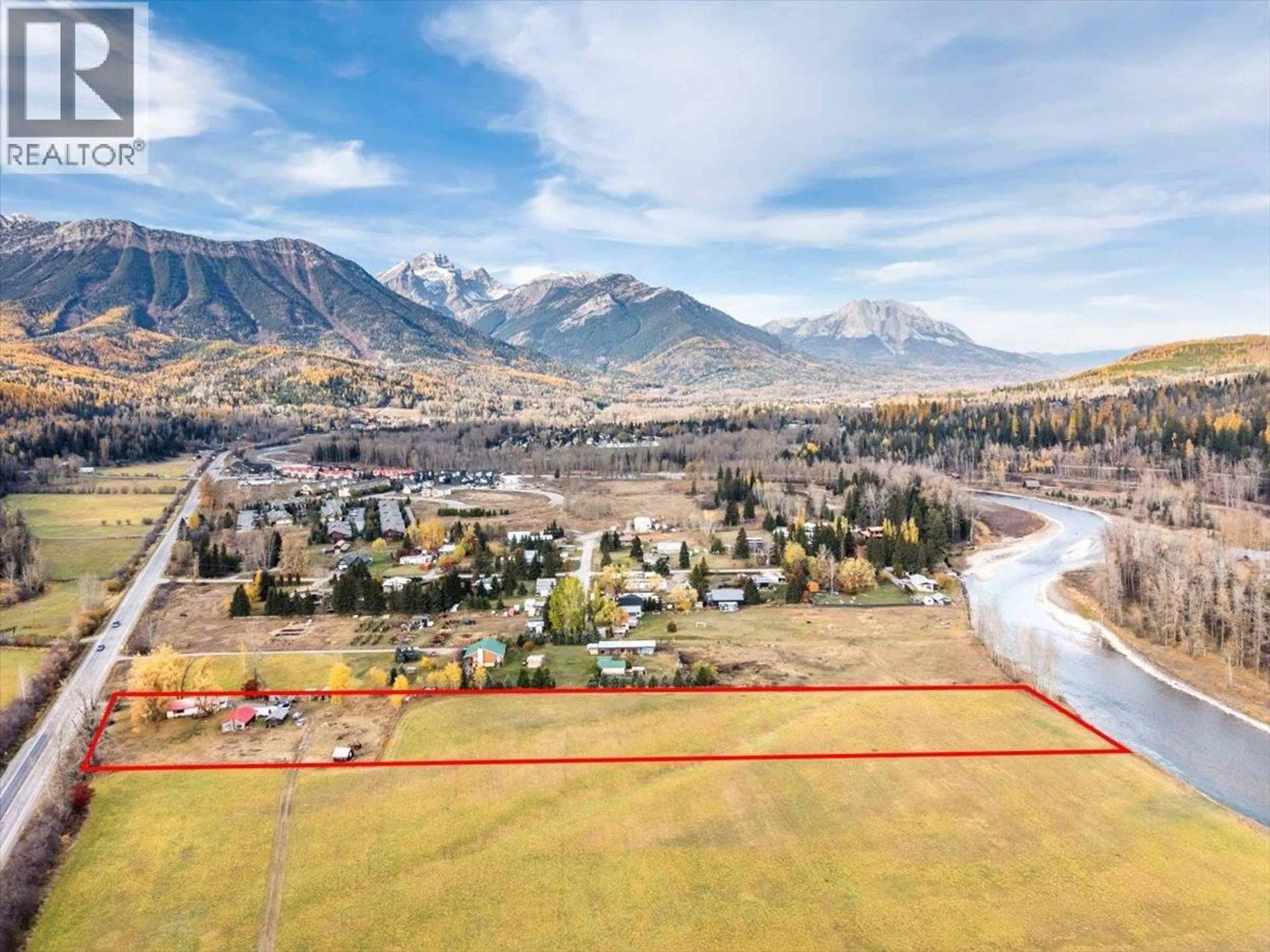 A pic from outside/outdoor area/front of a property/back of a property/a pic from drone, mountain view for 2370 HIGHWAY 3 HIGHWAY, Fernie British Columbia V0B1M0