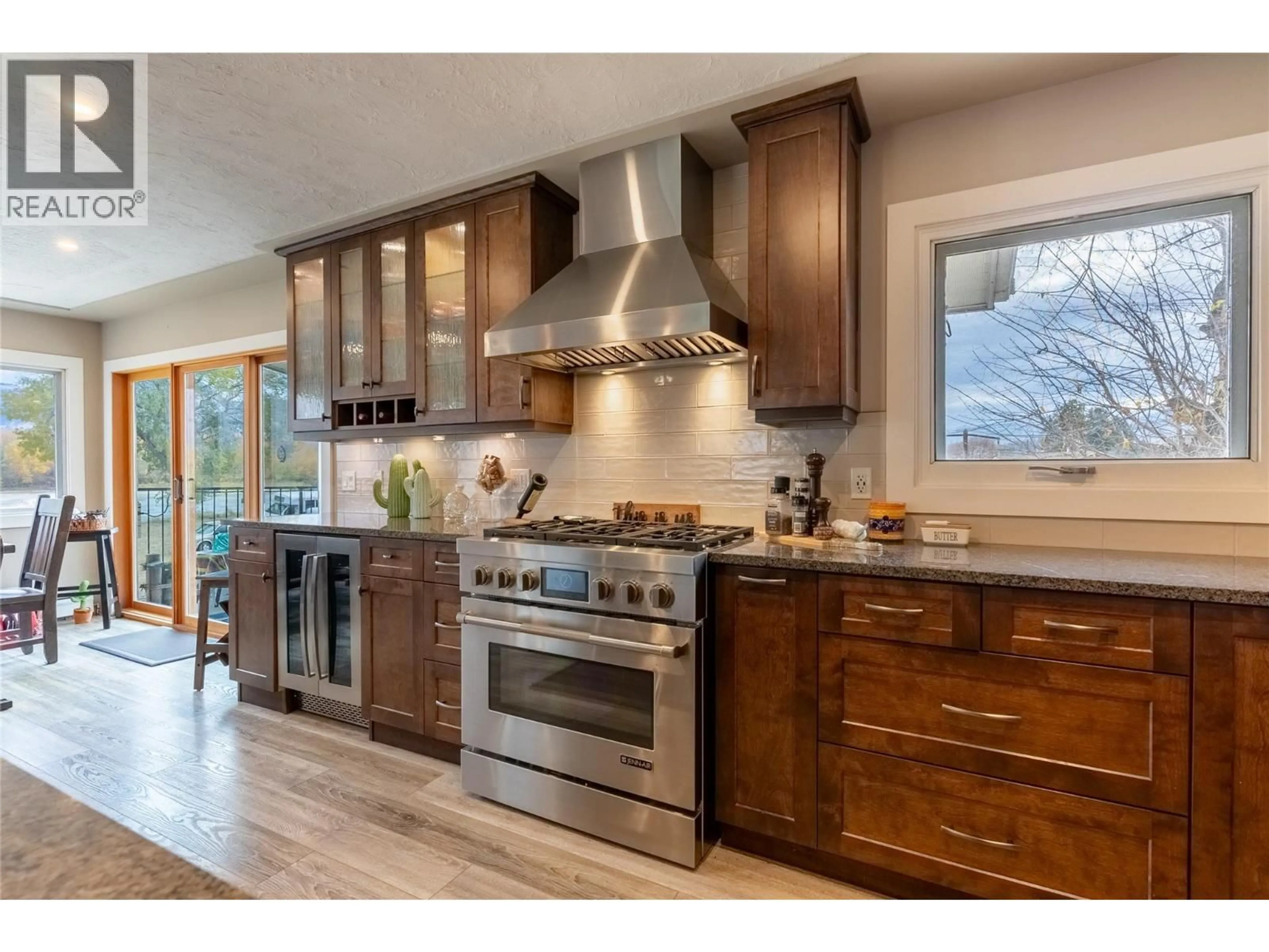 Unknown for 725 YATES ROAD, Kamloops British Columbia V2B6E1