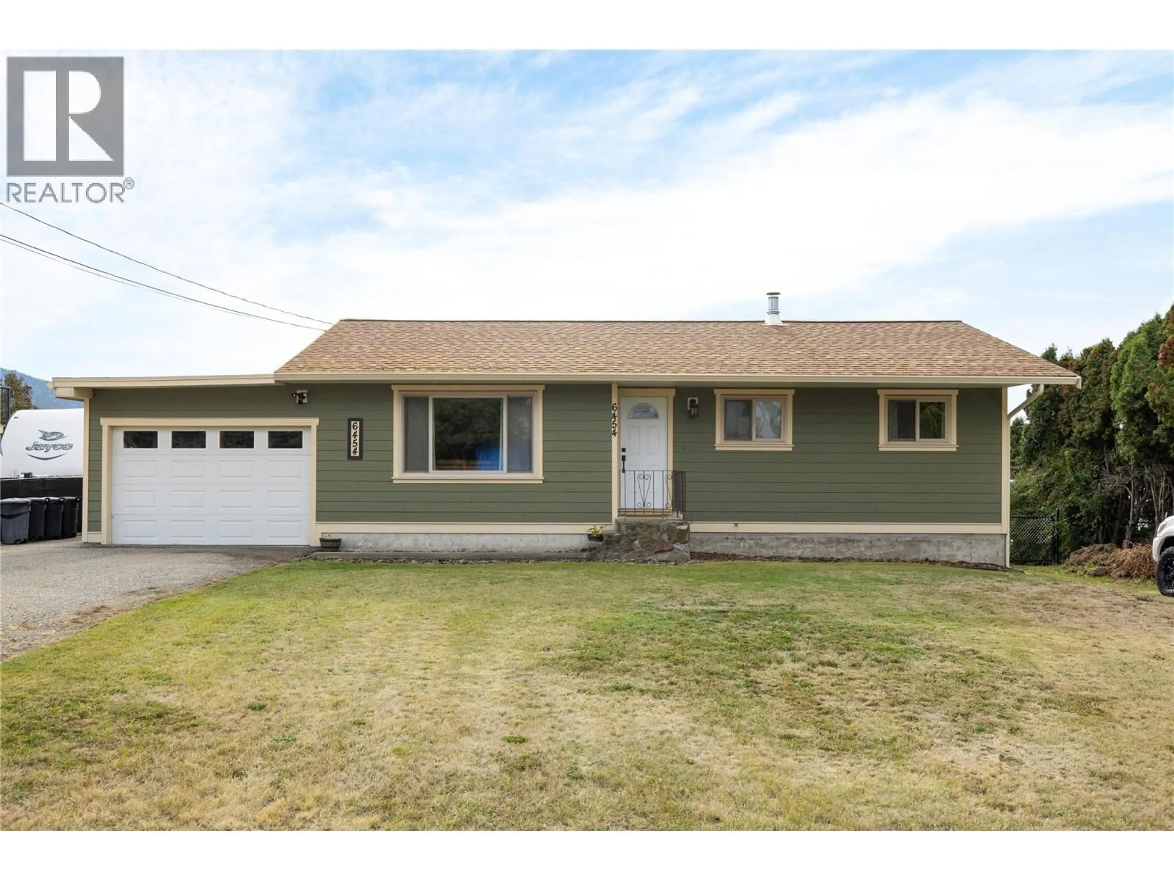 Home with vinyl exterior material, street for 6454 HOLBROOK ROAD, Vernon British Columbia V1B3T6