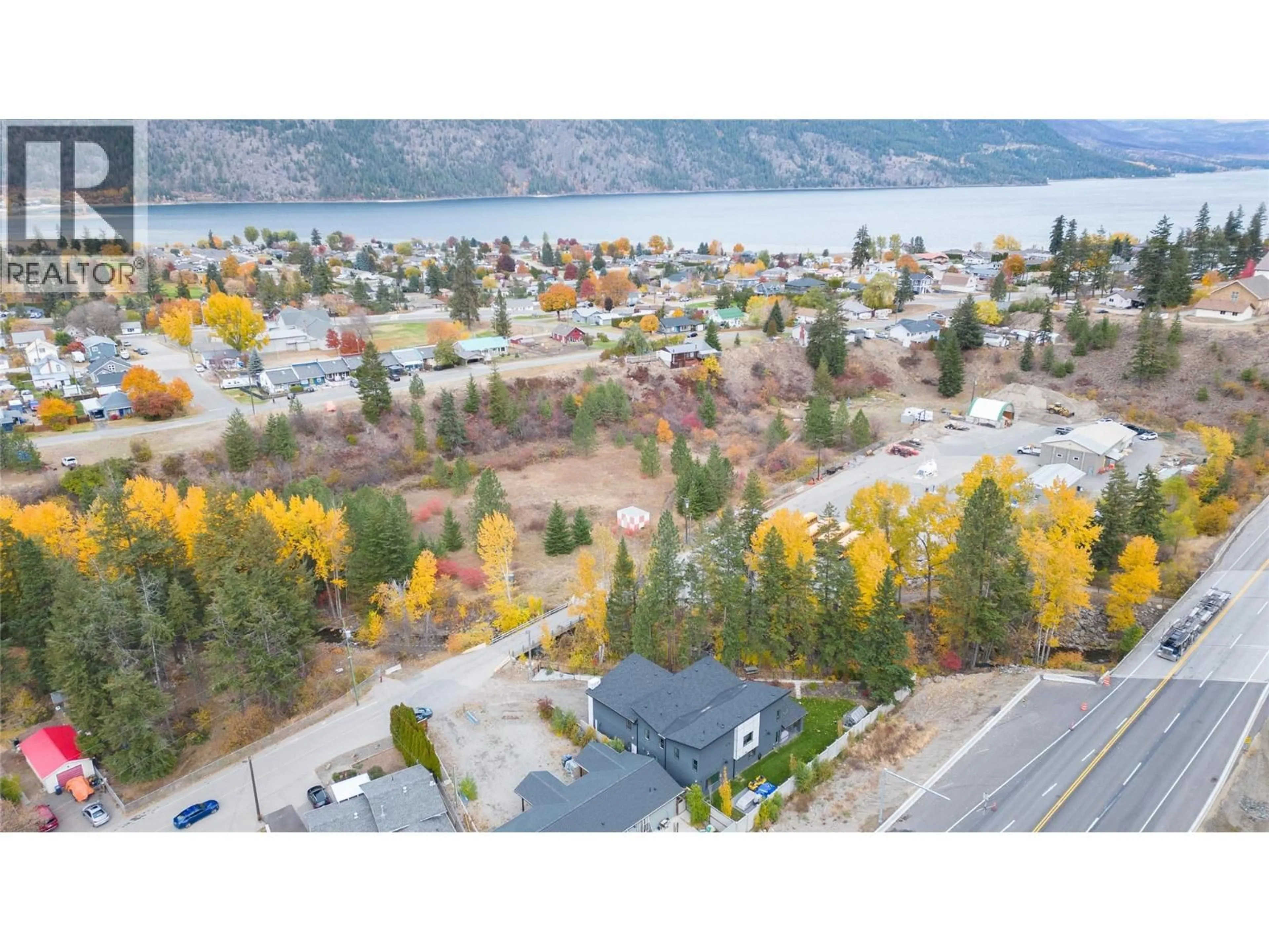 A pic from outside/outdoor area/front of a property/back of a property/a pic from drone, water/lake/river/ocean view for 1015 PAQUETTE ROAD, Chase British Columbia V0E1M1