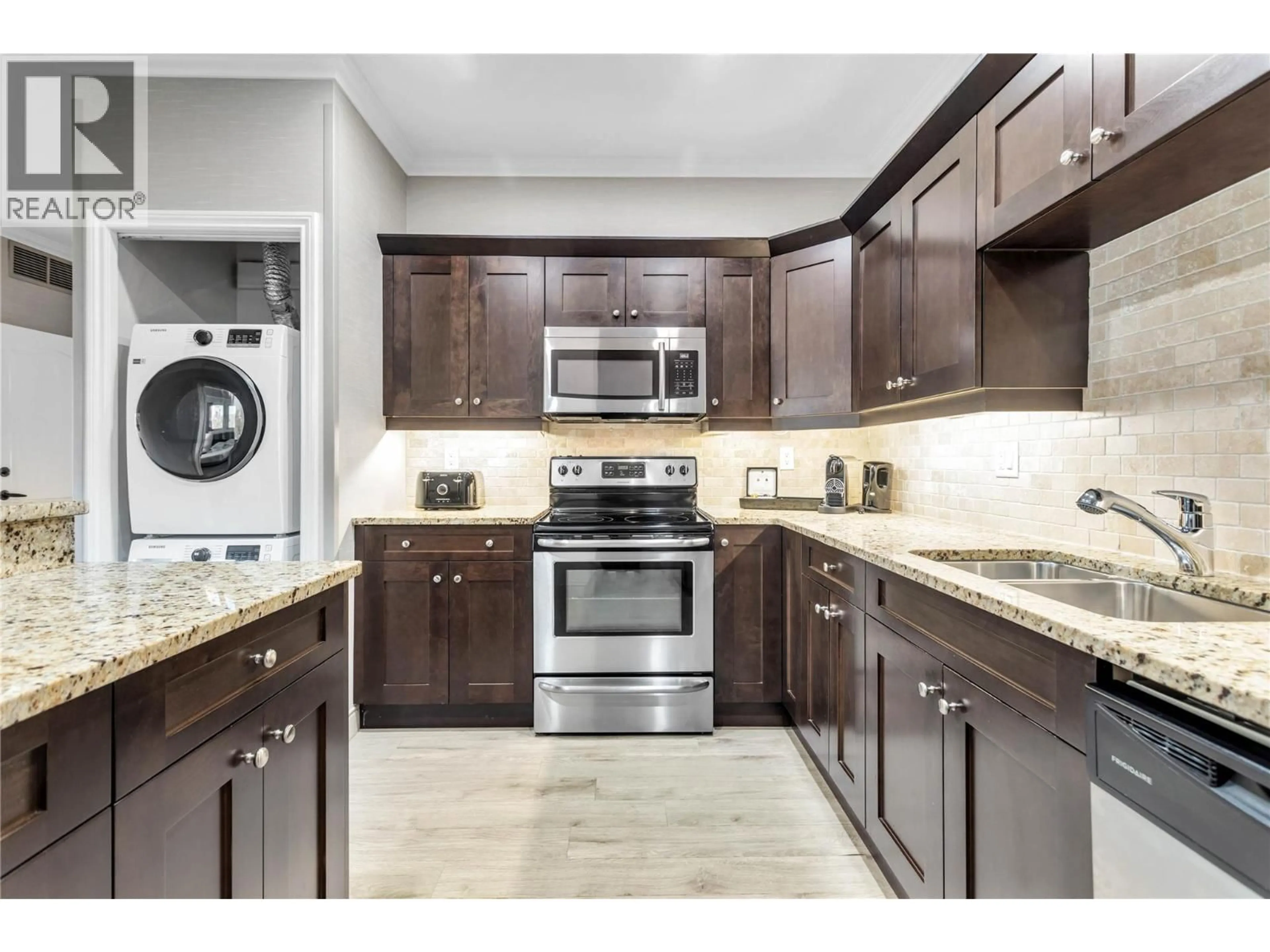 Unknown for 231 - 1320 WATER STREET, Kelowna British Columbia V1Y9P3