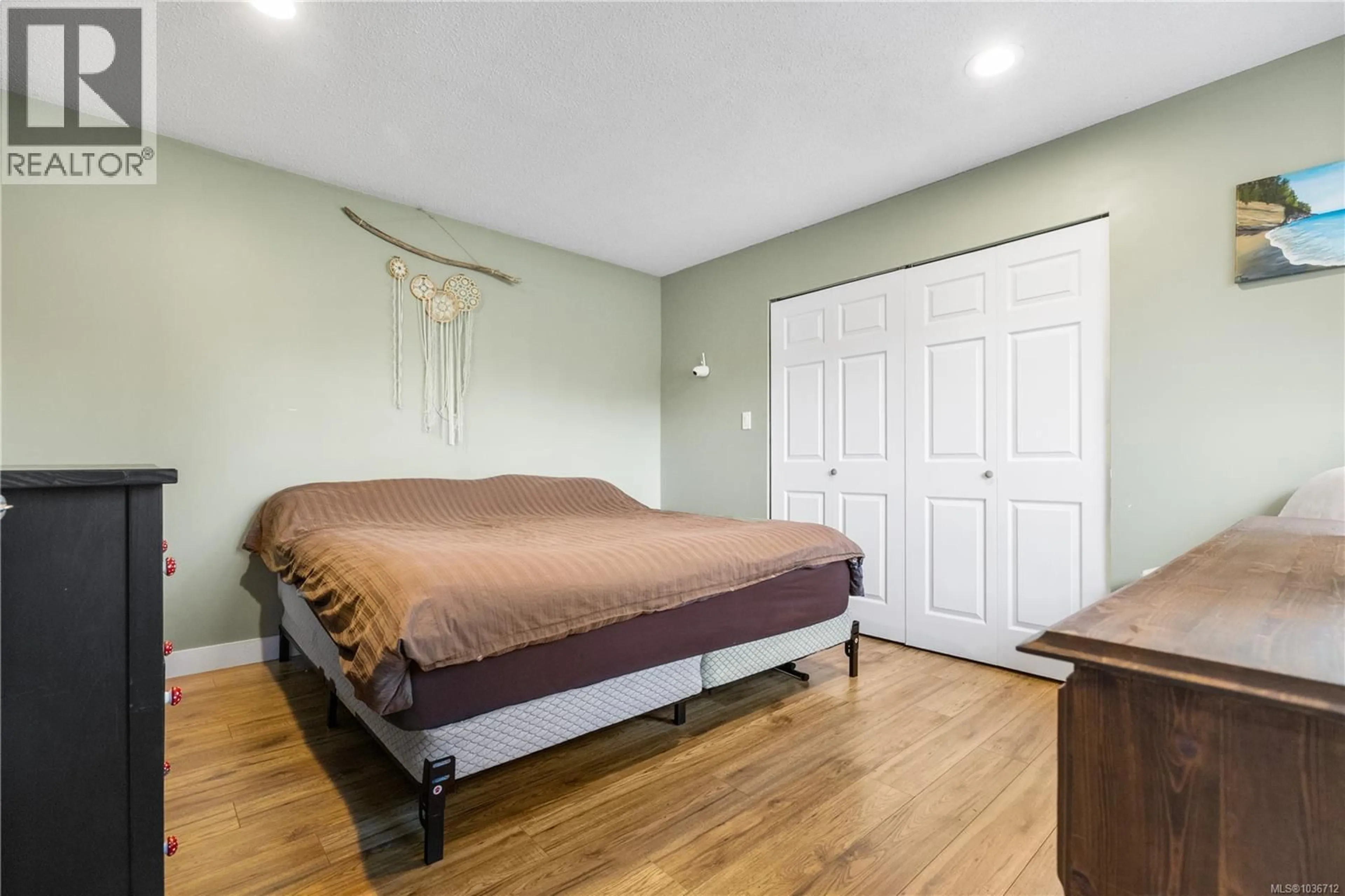 Bedroom with bed, unknown for 428 RAZA PLACE, Campbell River British Columbia V9W6T3