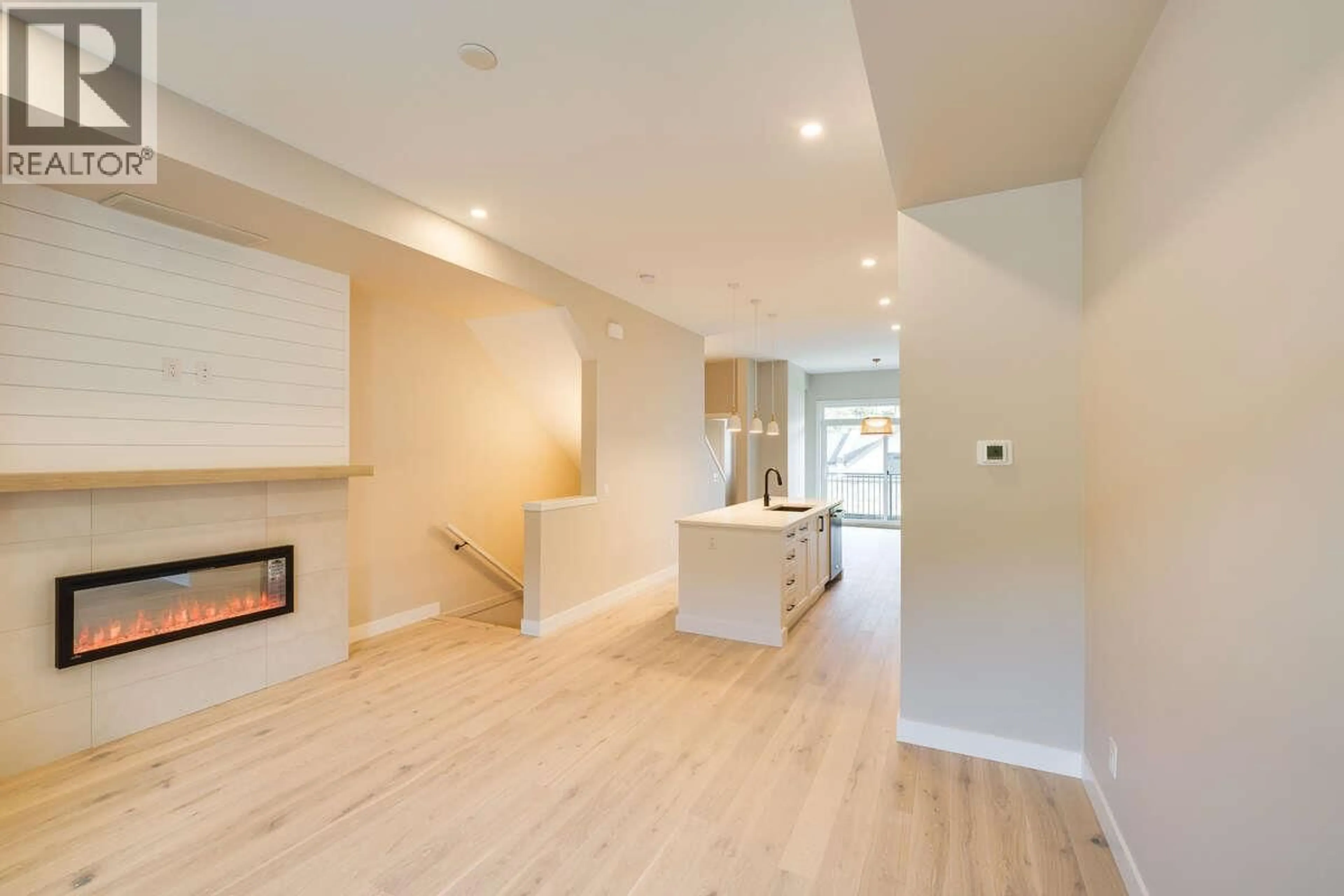 Open concept kitchen, unknown for 15 - 1550 UNION ROAD, Kelowna British Columbia V1V2W4