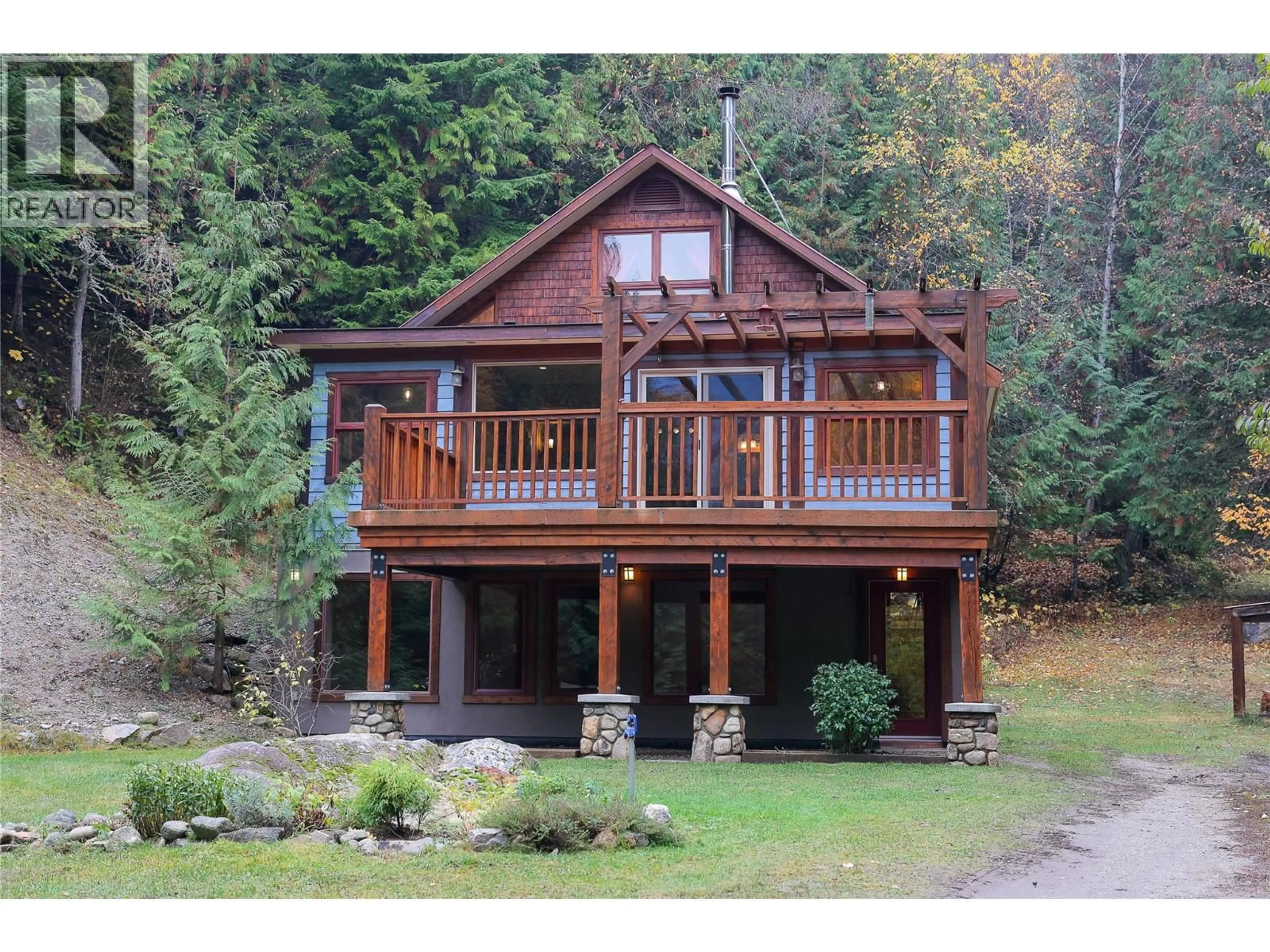 Home with vinyl exterior material, unknown for 2565 SHOREACRES-GOOSE CREEK ROAD, Shoreacres British Columbia V1N4P4