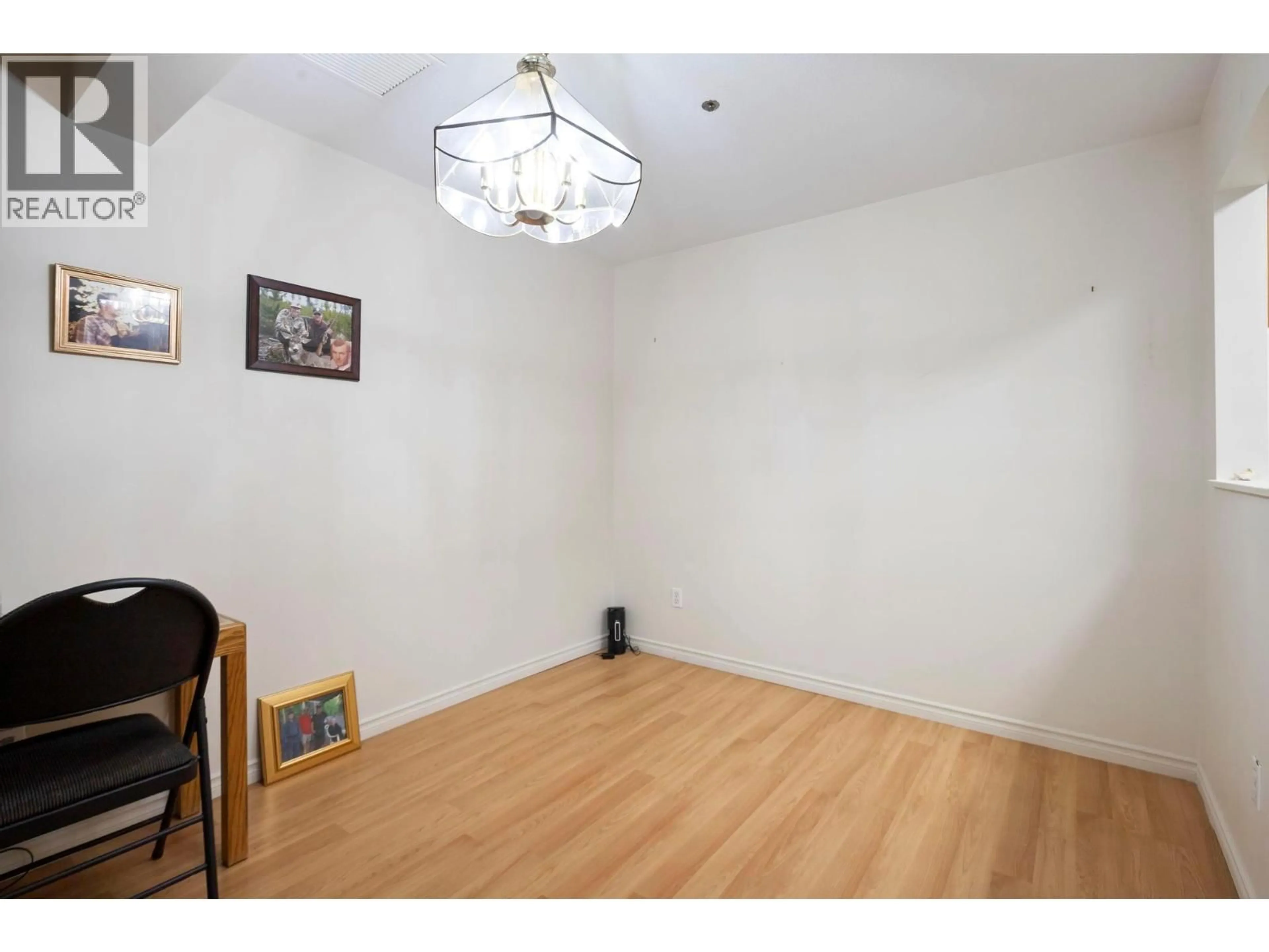 A pic of a room for 112 - 1045 SUTHERLAND AVENUE, Kelowna British Columbia V1Y5Y1