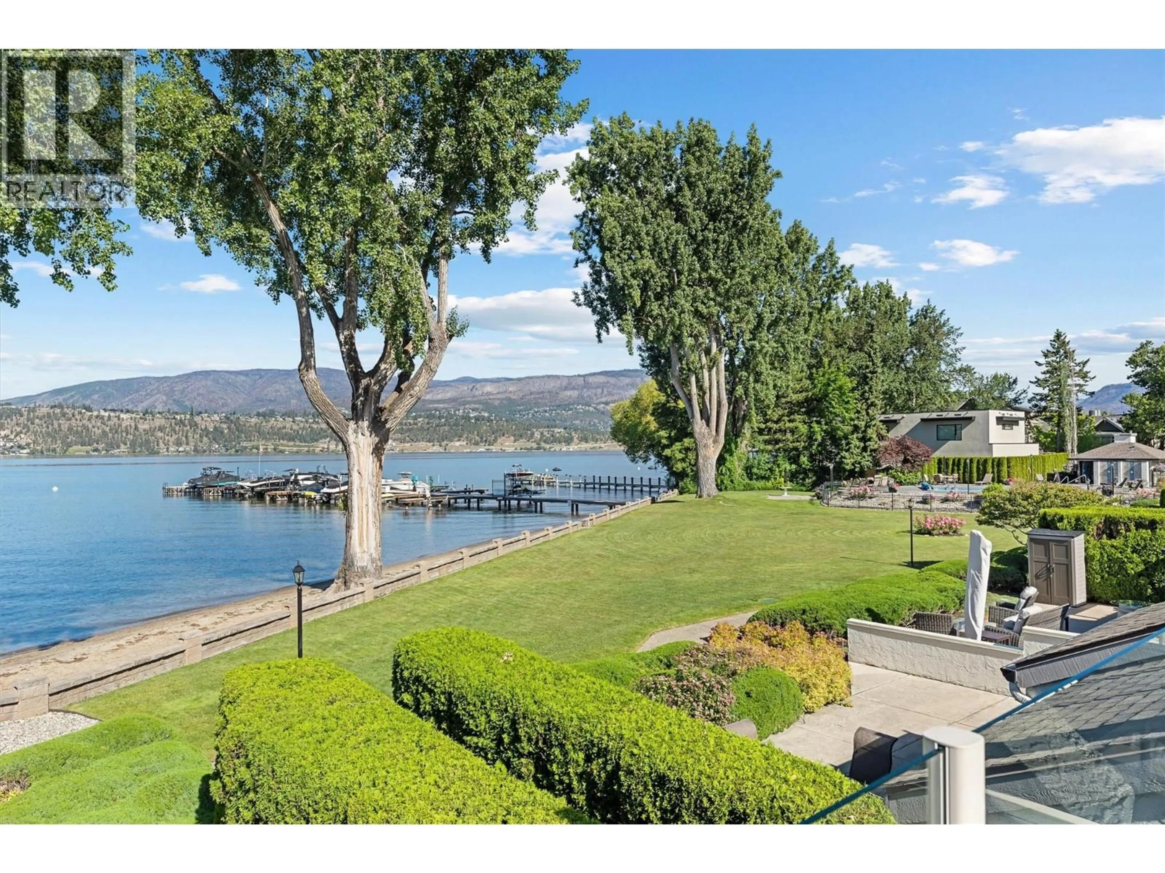 A pic from outside/outdoor area/front of a property/back of a property/a pic from drone, water/lake/river/ocean view for 202 - 2900 ABBOTT STREET, Kelowna British Columbia V1Y1G6