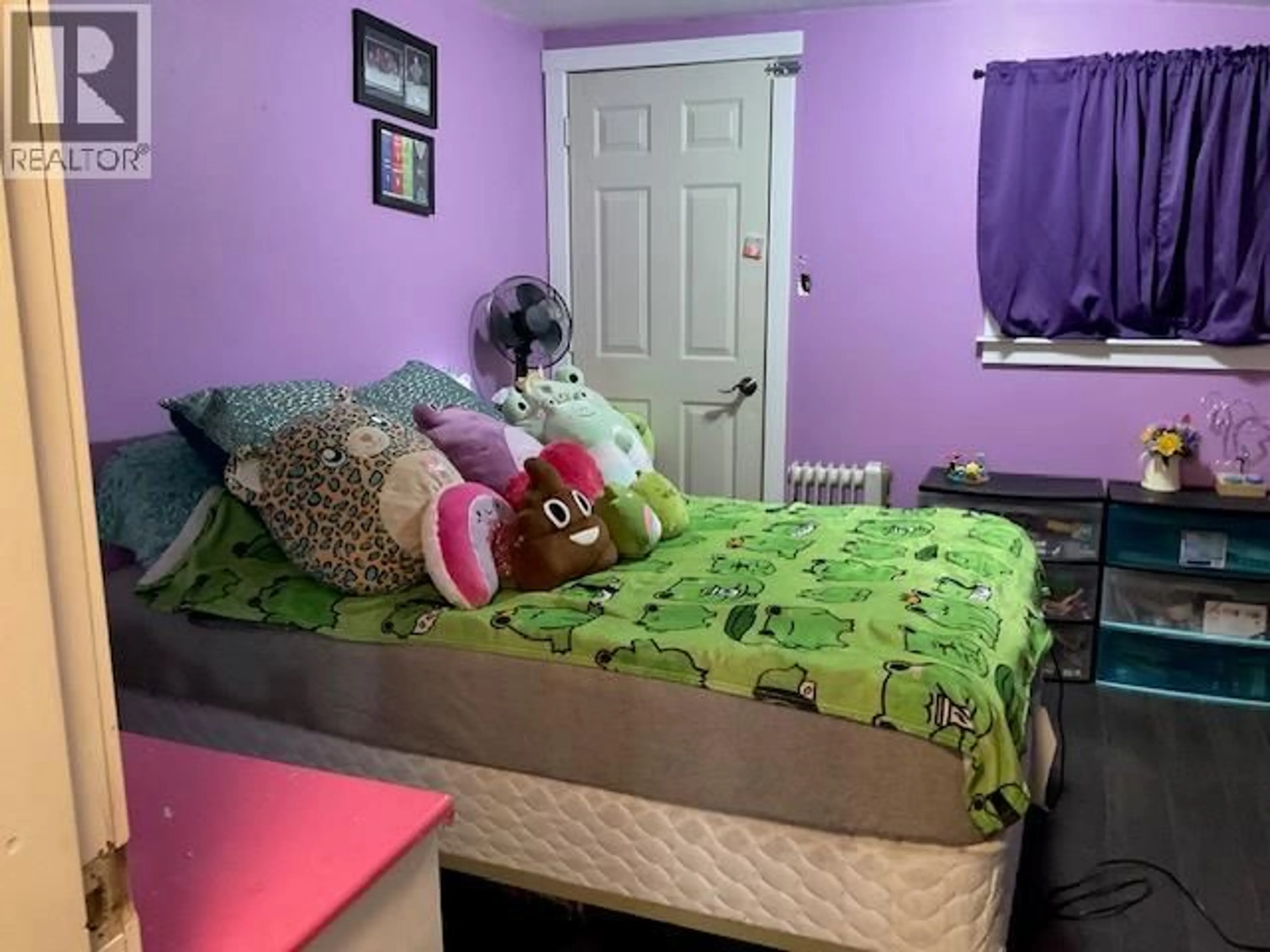 A pic of a room for 3 - 2011 HIGHWAY 3 OTHER, Hosmer British Columbia V0B1M5