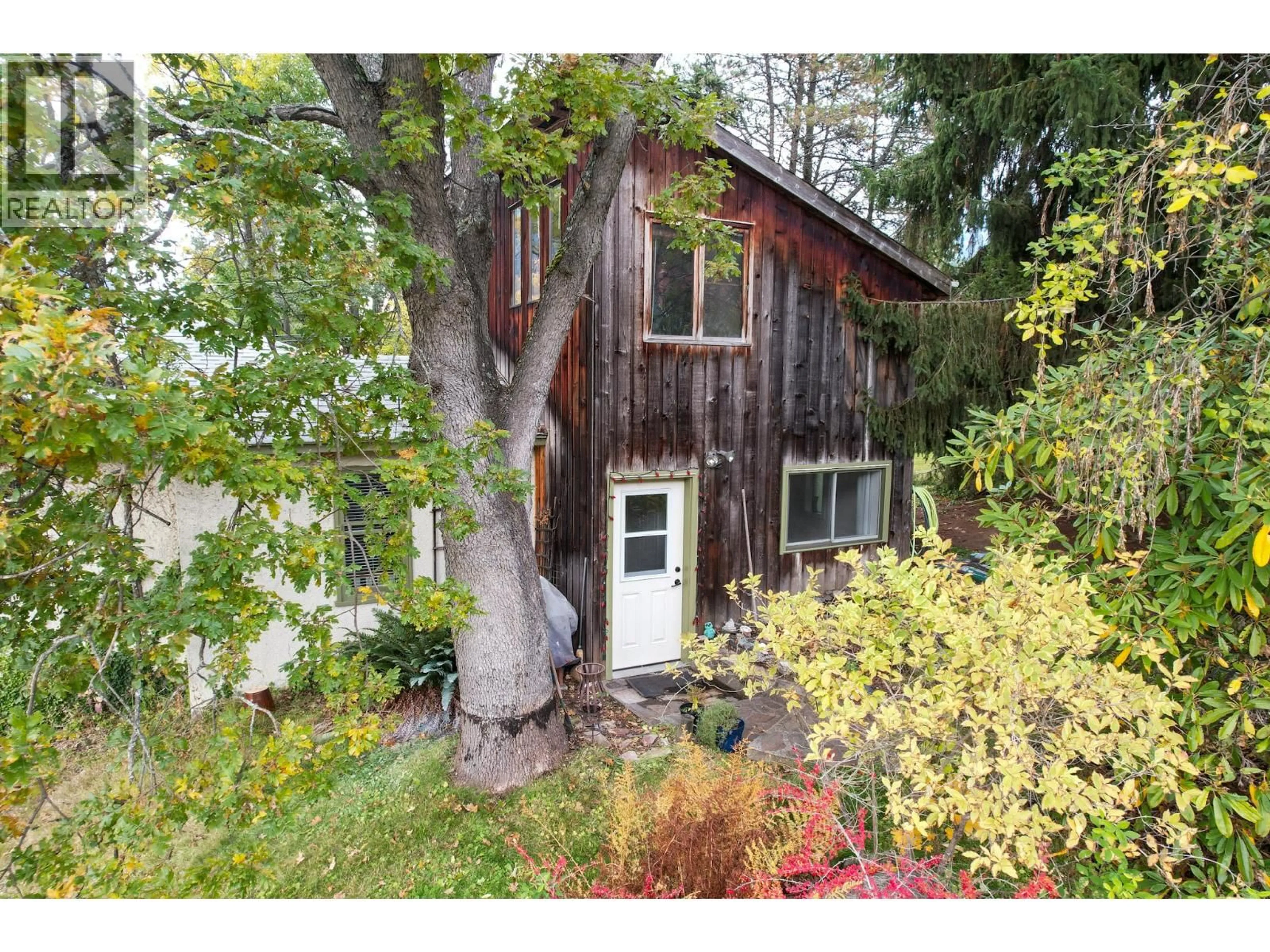 Shed for 3273 BROADWATER ROAD STREET, Robson British Columbia V0G1X0