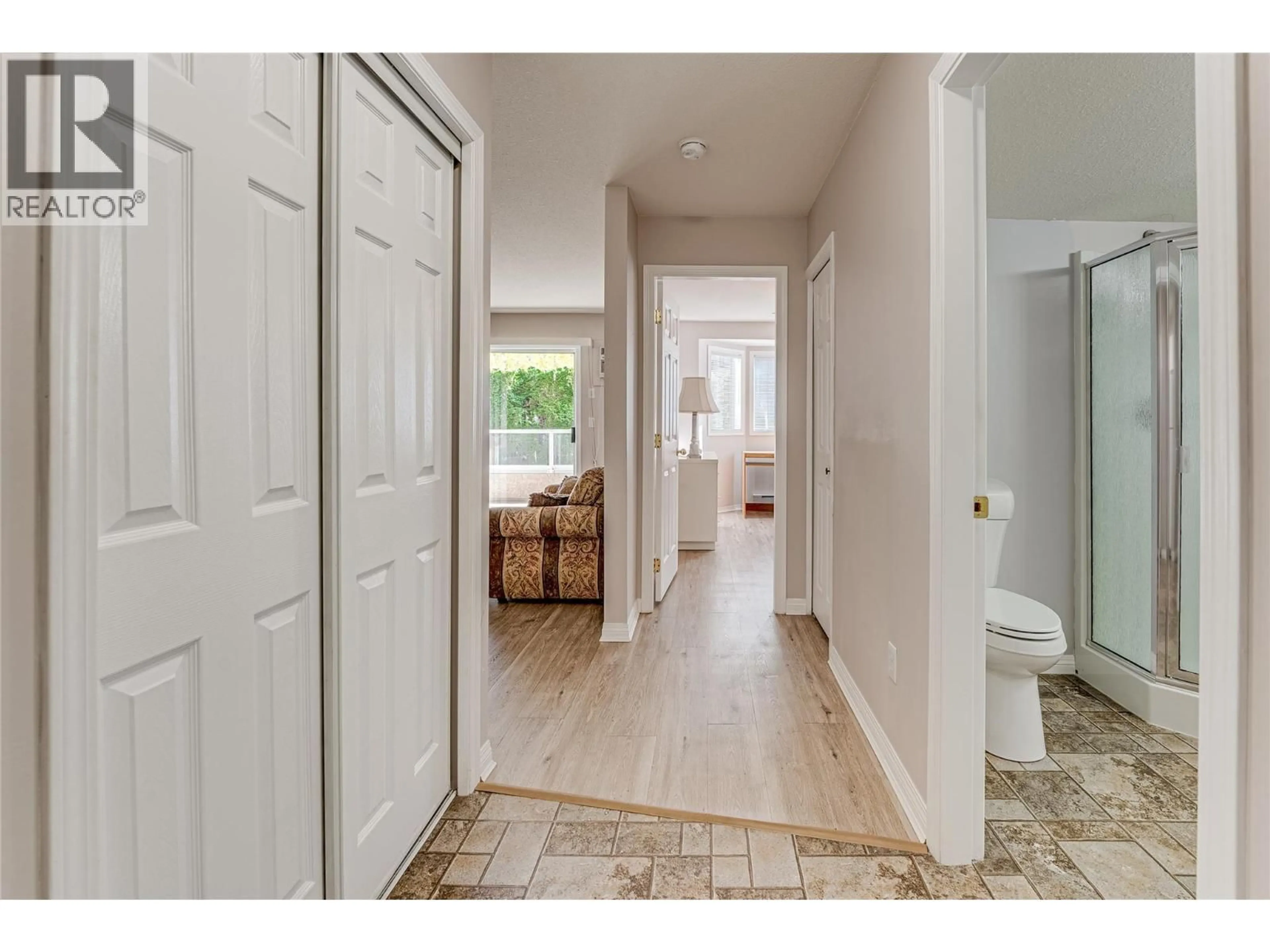 Indoor entryway for 208 - 3609 30 AVENUE, Vernon British Columbia V1T2E6