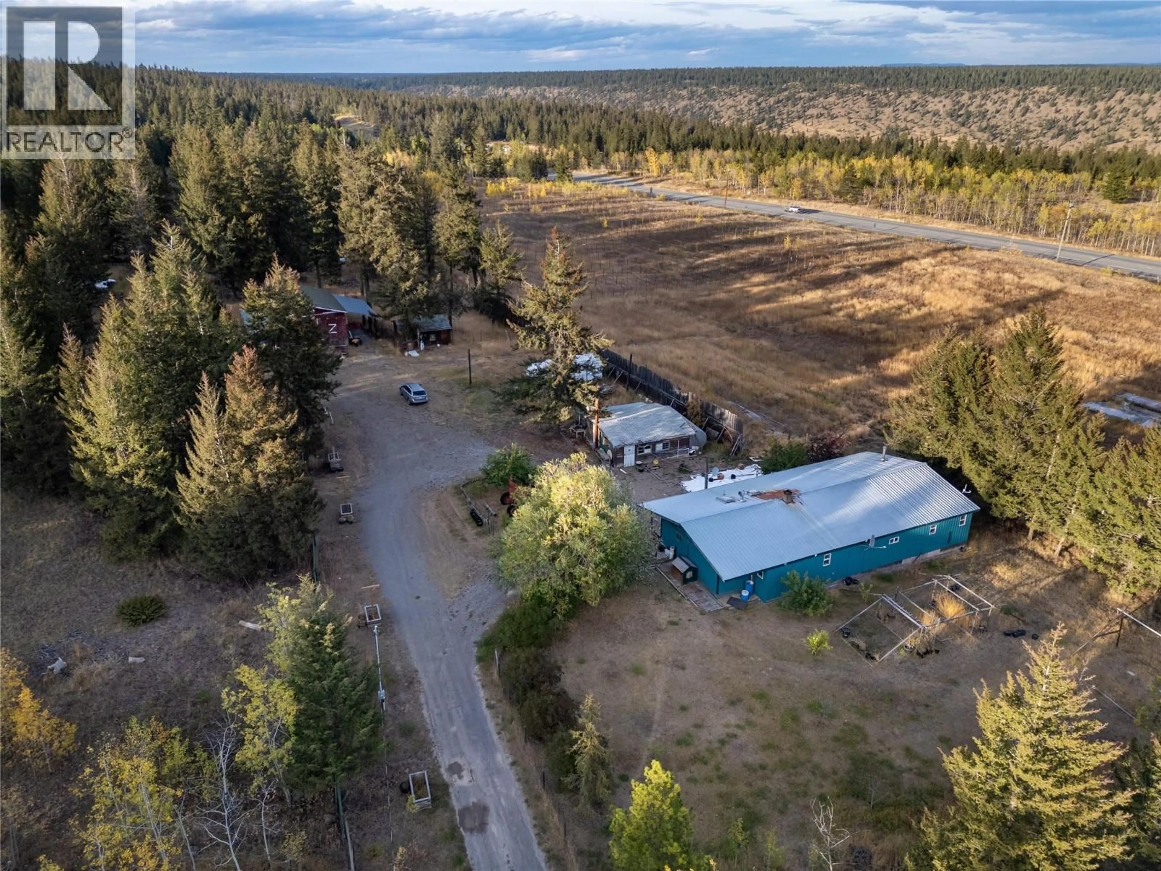 A pic from outside/outdoor area/front of a property/back of a property/a pic from drone, forest/trees view for 75 BIG BAR ROAD, Clinton British Columbia V0K1K0