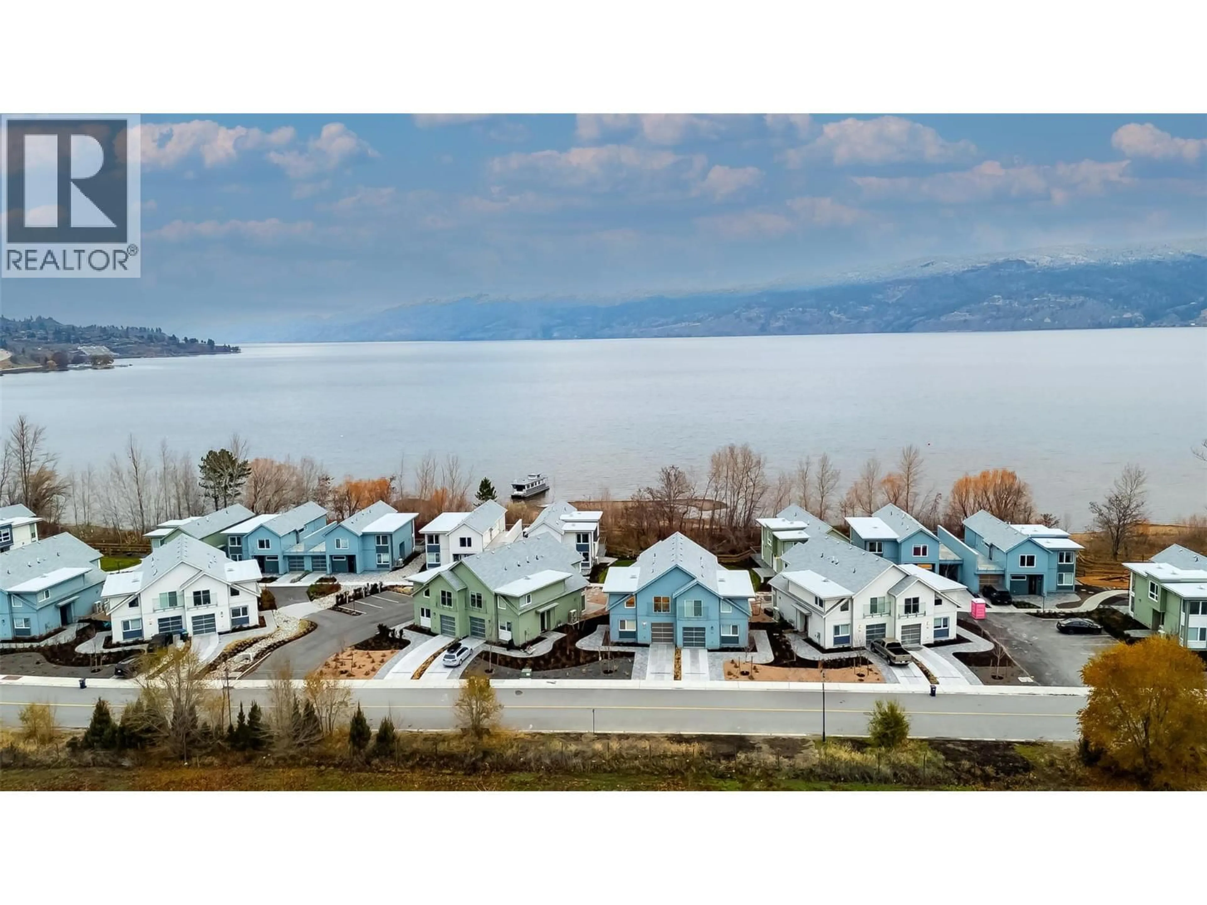 A pic from outside/outdoor area/front of a property/back of a property/a pic from drone, water/lake/river/ocean view for 3040 LANDRY CRESCENT, Summerland British Columbia V0H1Z9