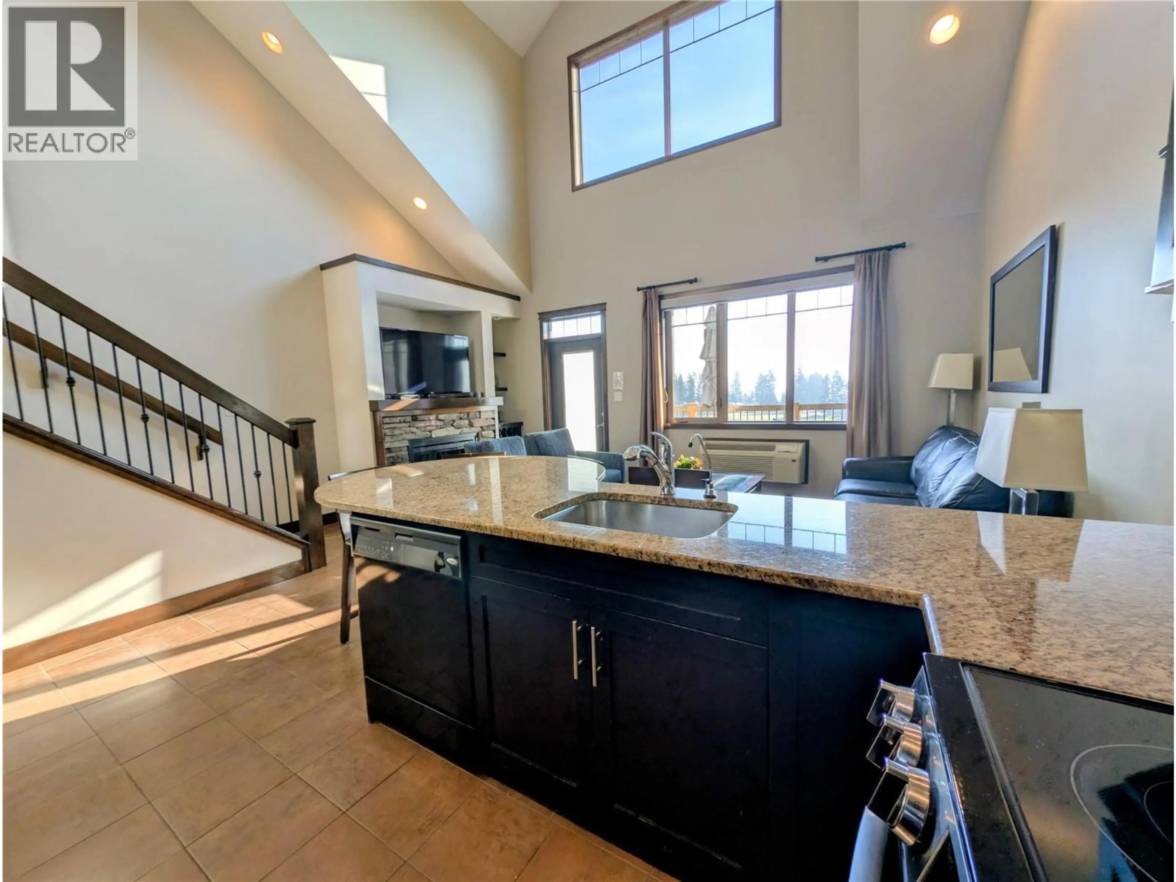 Open concept kitchen, ceramic/tile floor for 835B - 800 BIGHORN BOULEVARD, Radium Hot Springs British Columbia V0A1M0