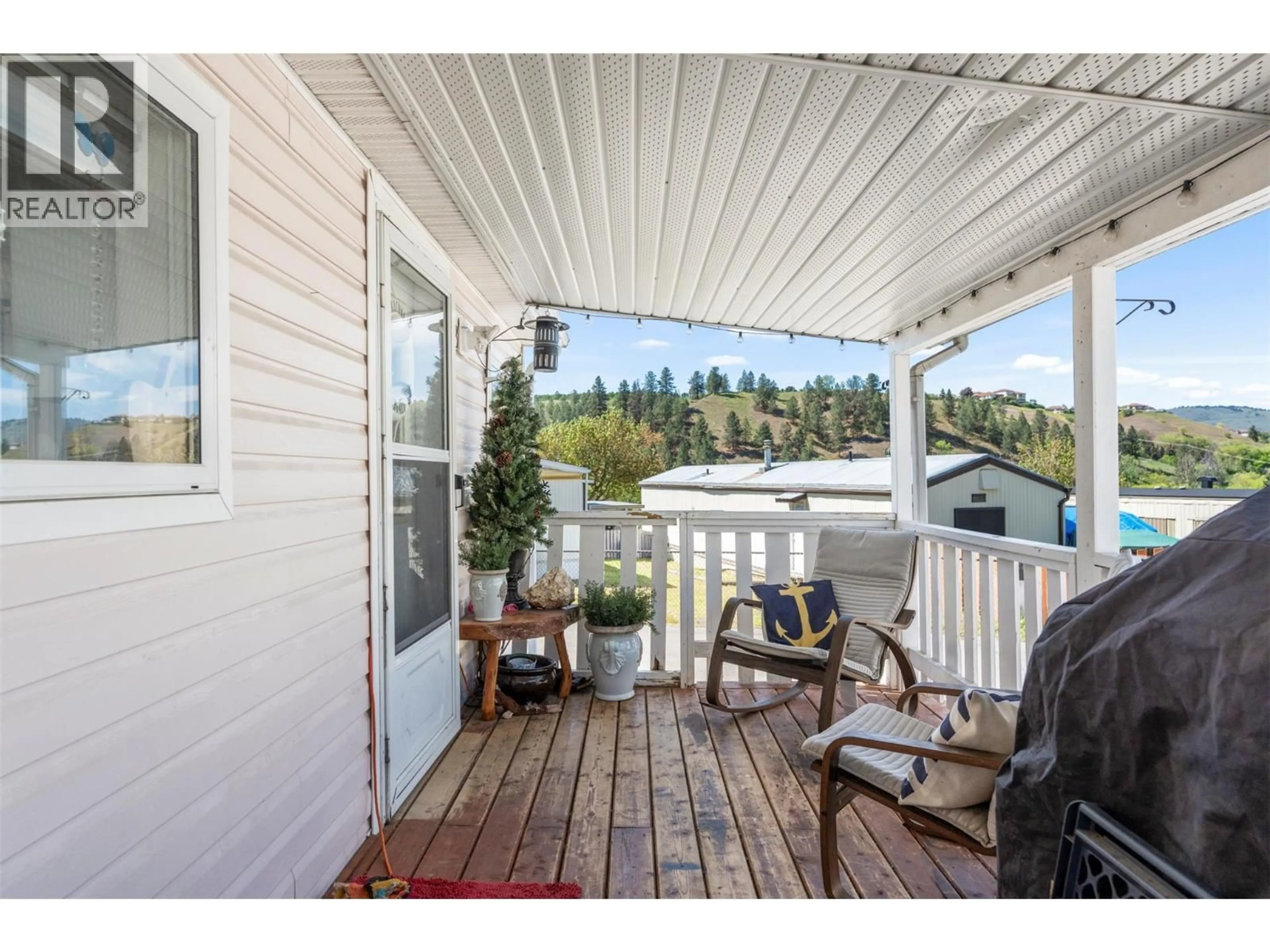 Patio, water/lake/river/ocean view for 210 - 15401 KALAMALKA LAKE ROAD, Coldstream British Columbia V1B1Z3